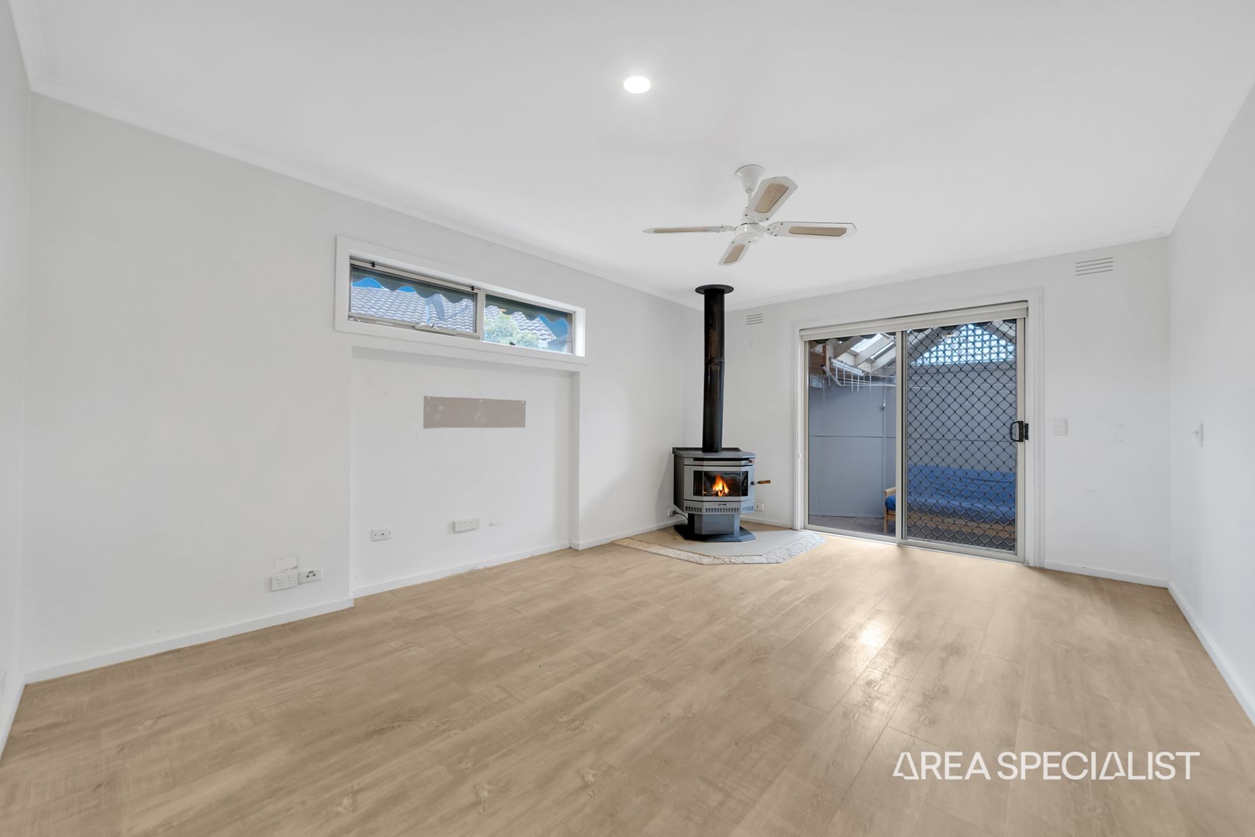 16 Sharland Road, Corio, VIC 3214, Corio - Thumbnail 3