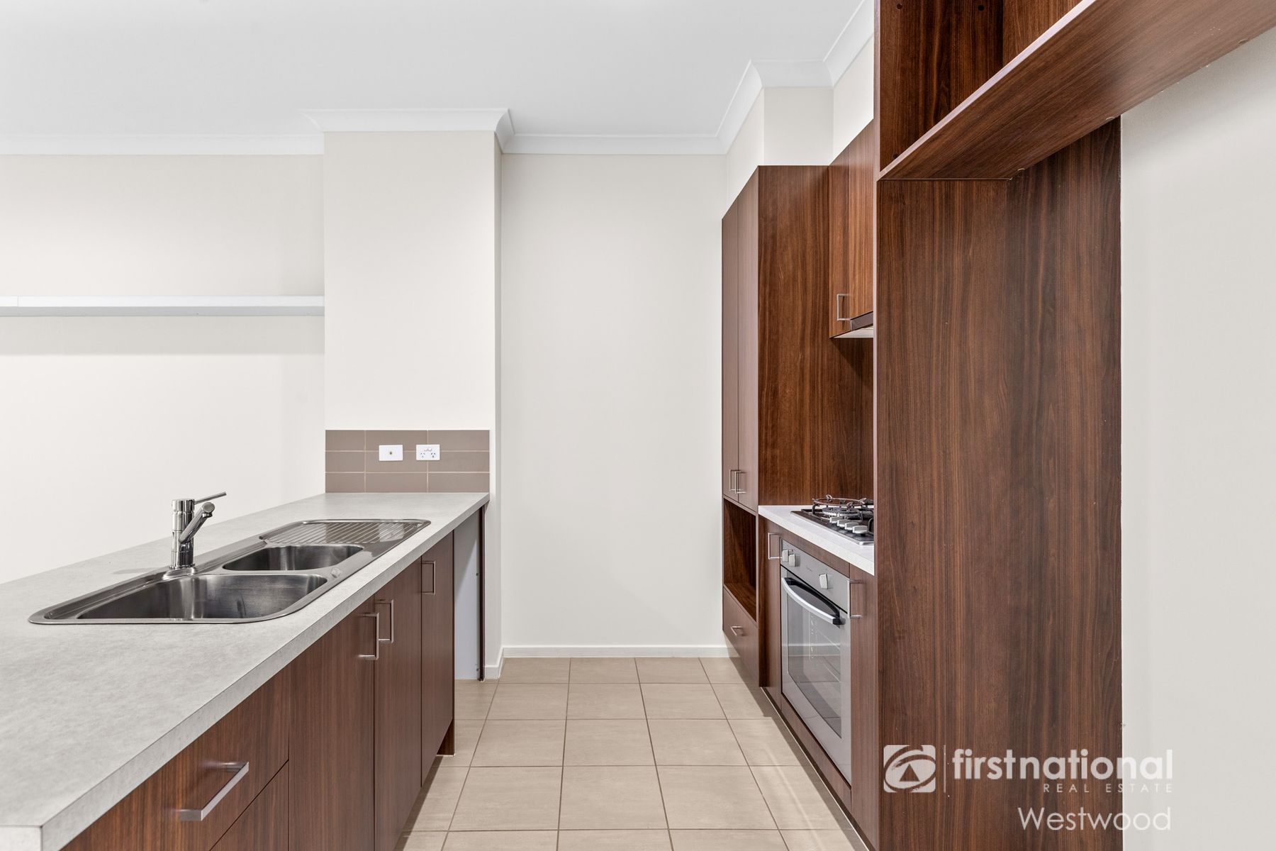 67 Barron Street, Tarneit VIC 3029, Tarneit - Thumbnail 4