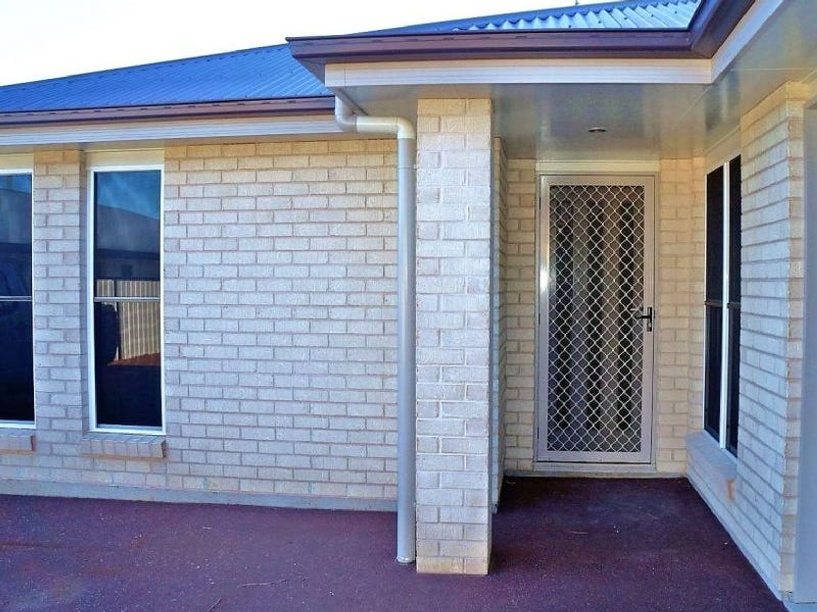 2/54 Windmill Road, Chinchilla QLD 4413