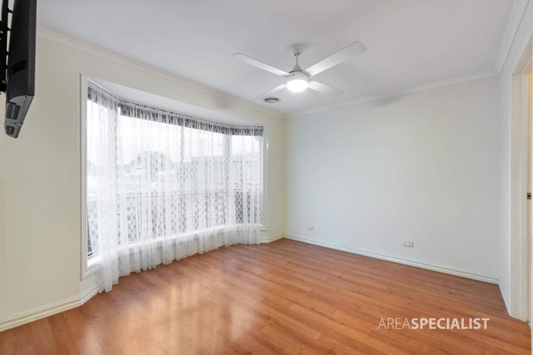 11 Oxford Way, Wyndham Vale, VIC 3024, Wyndham Vale - Thumbnail 4
