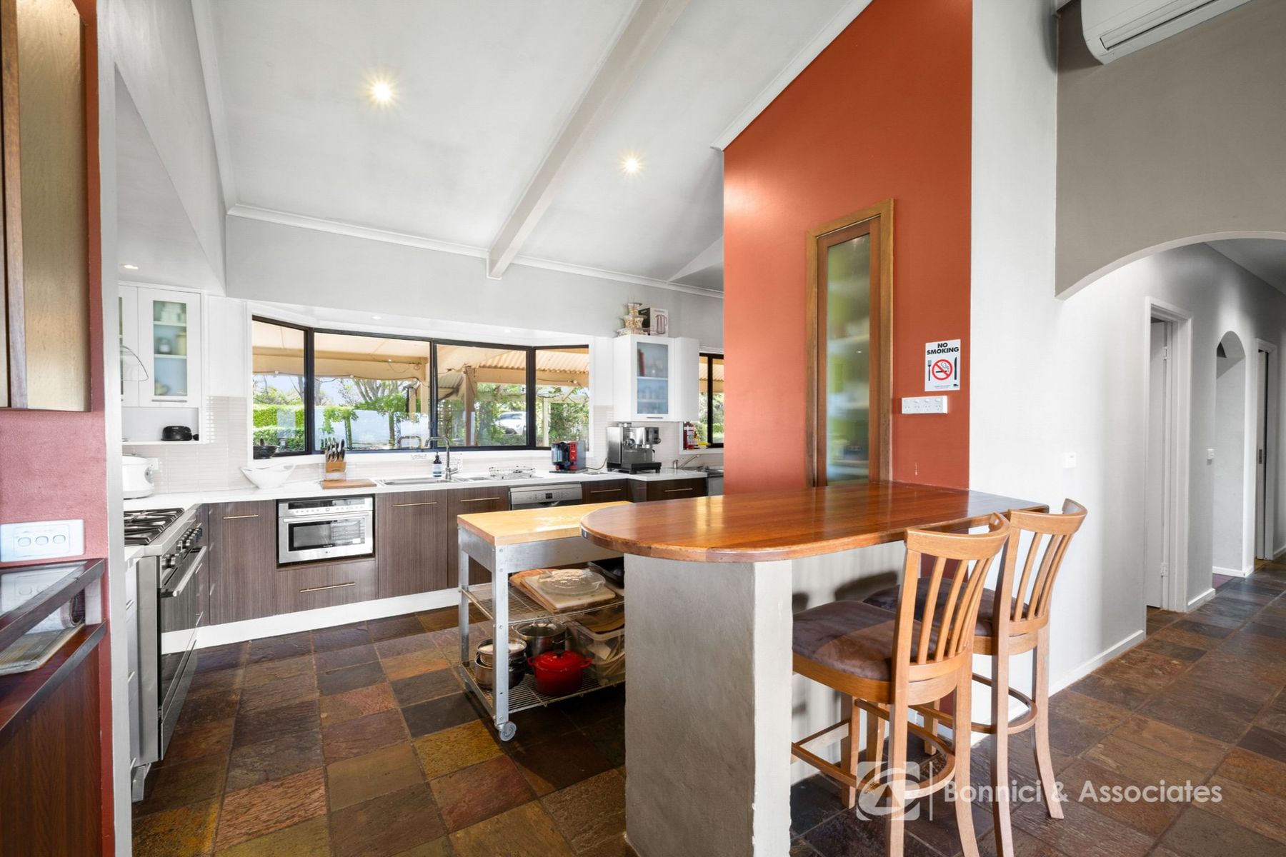 69 Ryan Lane, Beechworth VIC 3747, Beechworth - Thumbnail 8