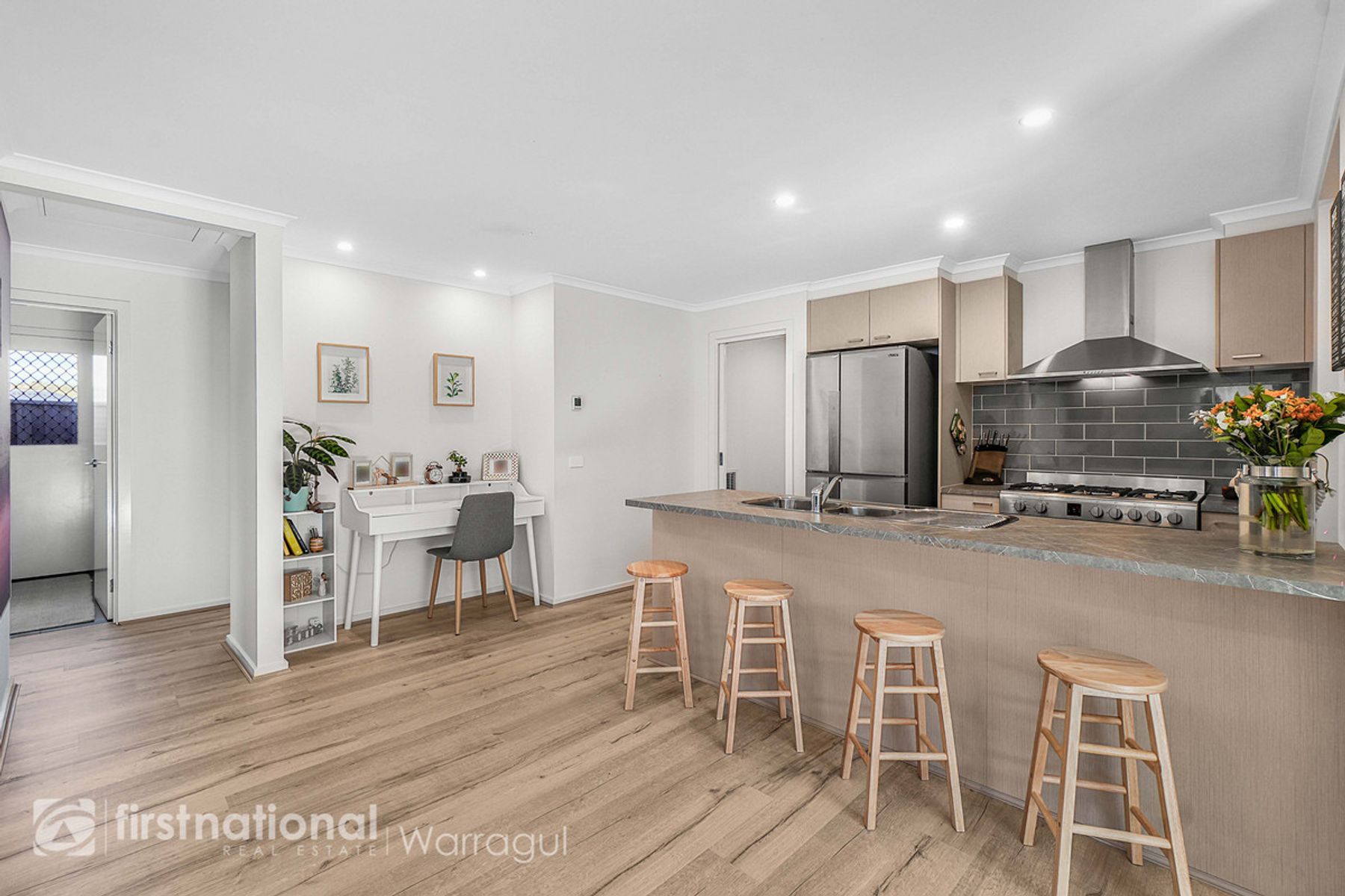 58 McCubbin Drive, Warragul, Warragul - Thumbnail 5