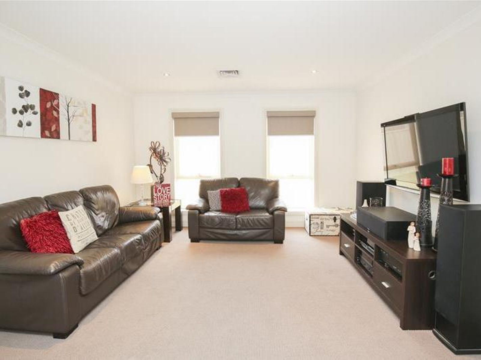 12 Barraclough Way, Mildura - Thumbnail 2