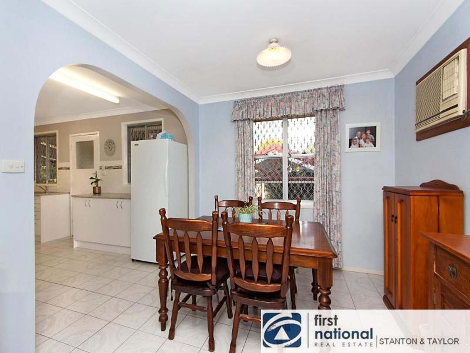 10 Treetops Avenue, South Penrith - Thumbnail 8