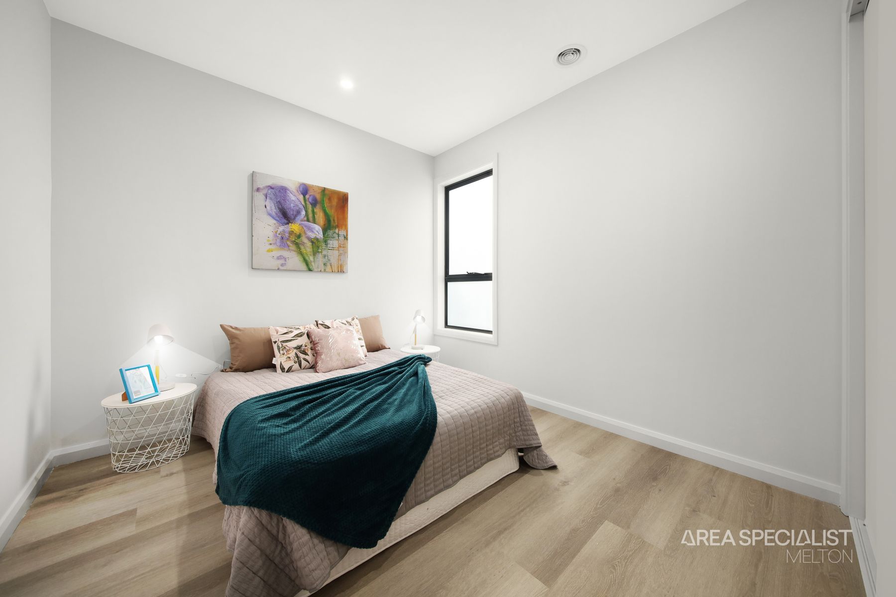 40 Huntingfield Street, Thornhill Park, VIC 3335, Thornhill Park - Thumbnail 5