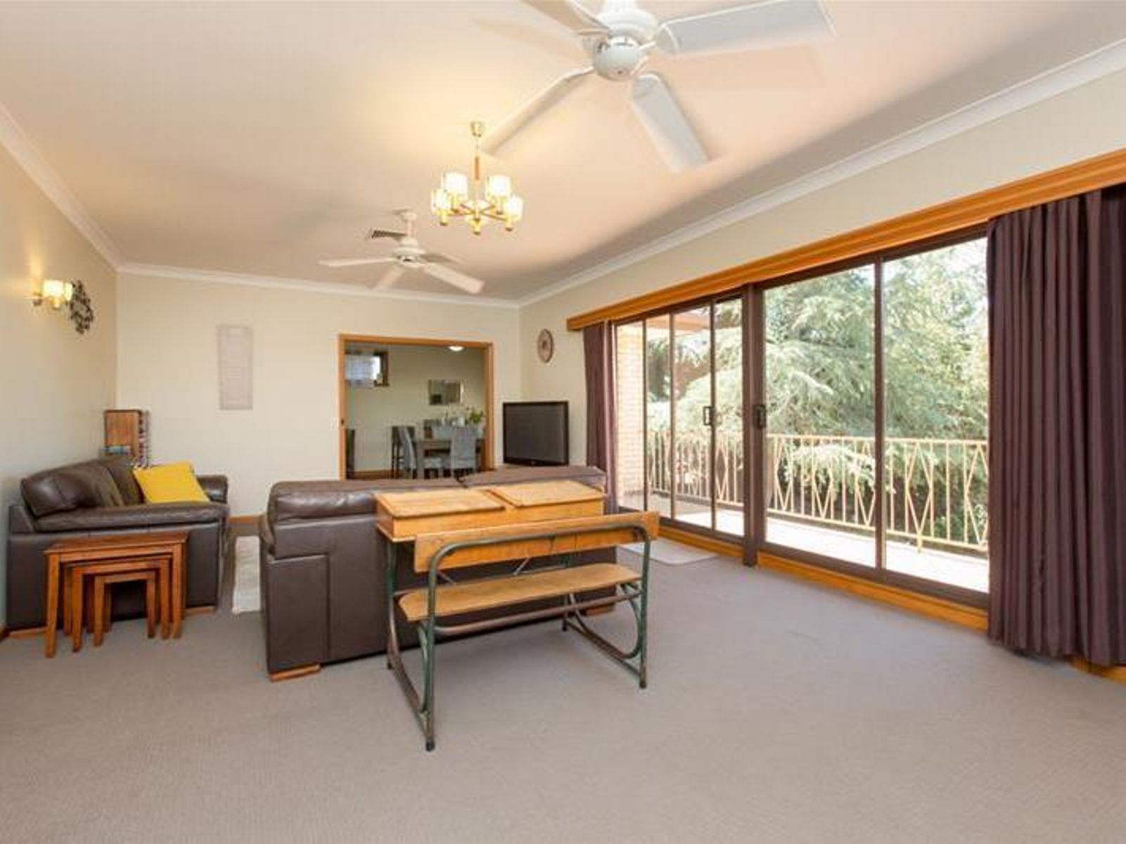 244 Cureton Avenue, Nichols Point - Thumbnail 2