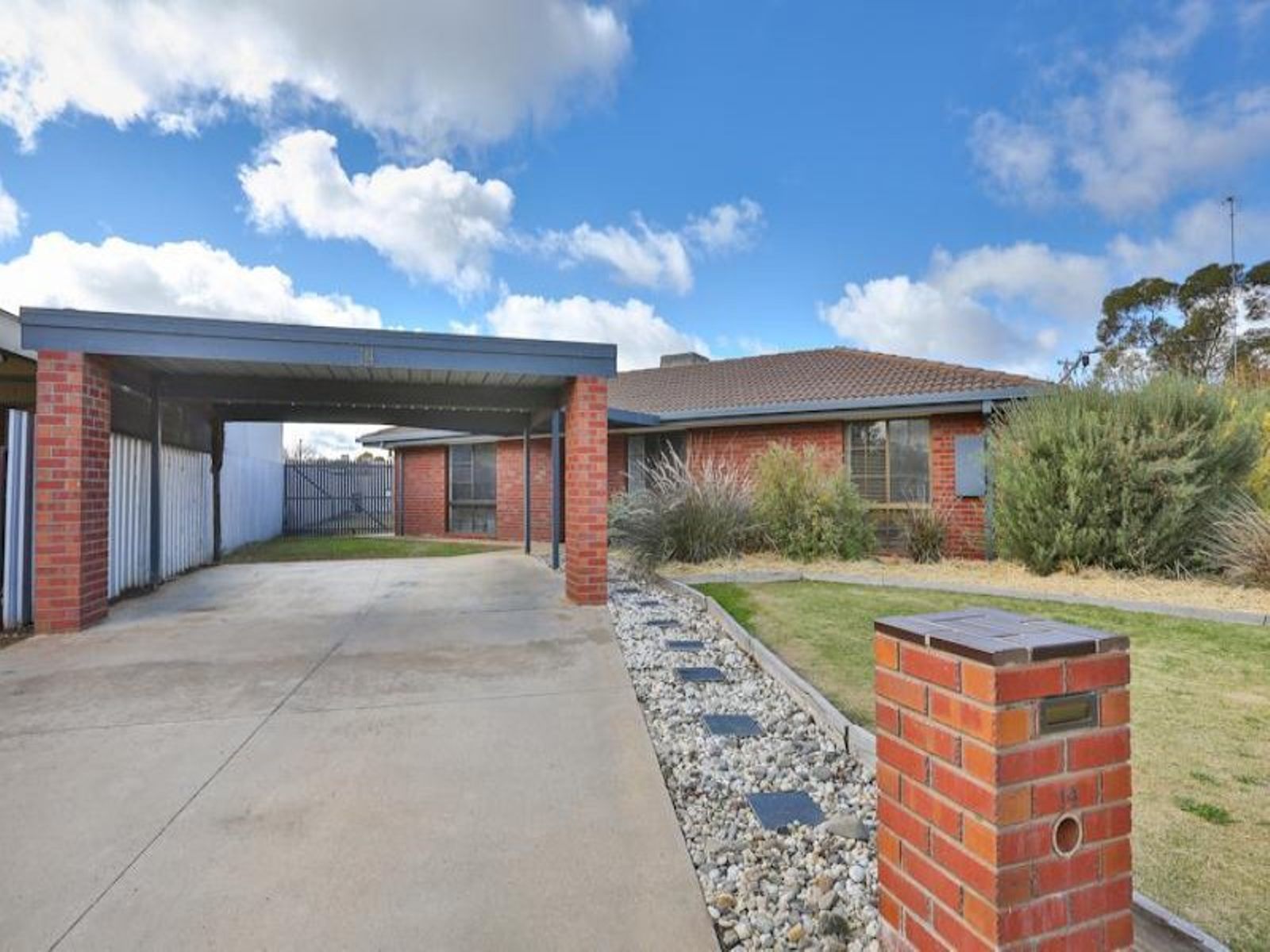 14 Settlers Drive, Mildura - Image 1