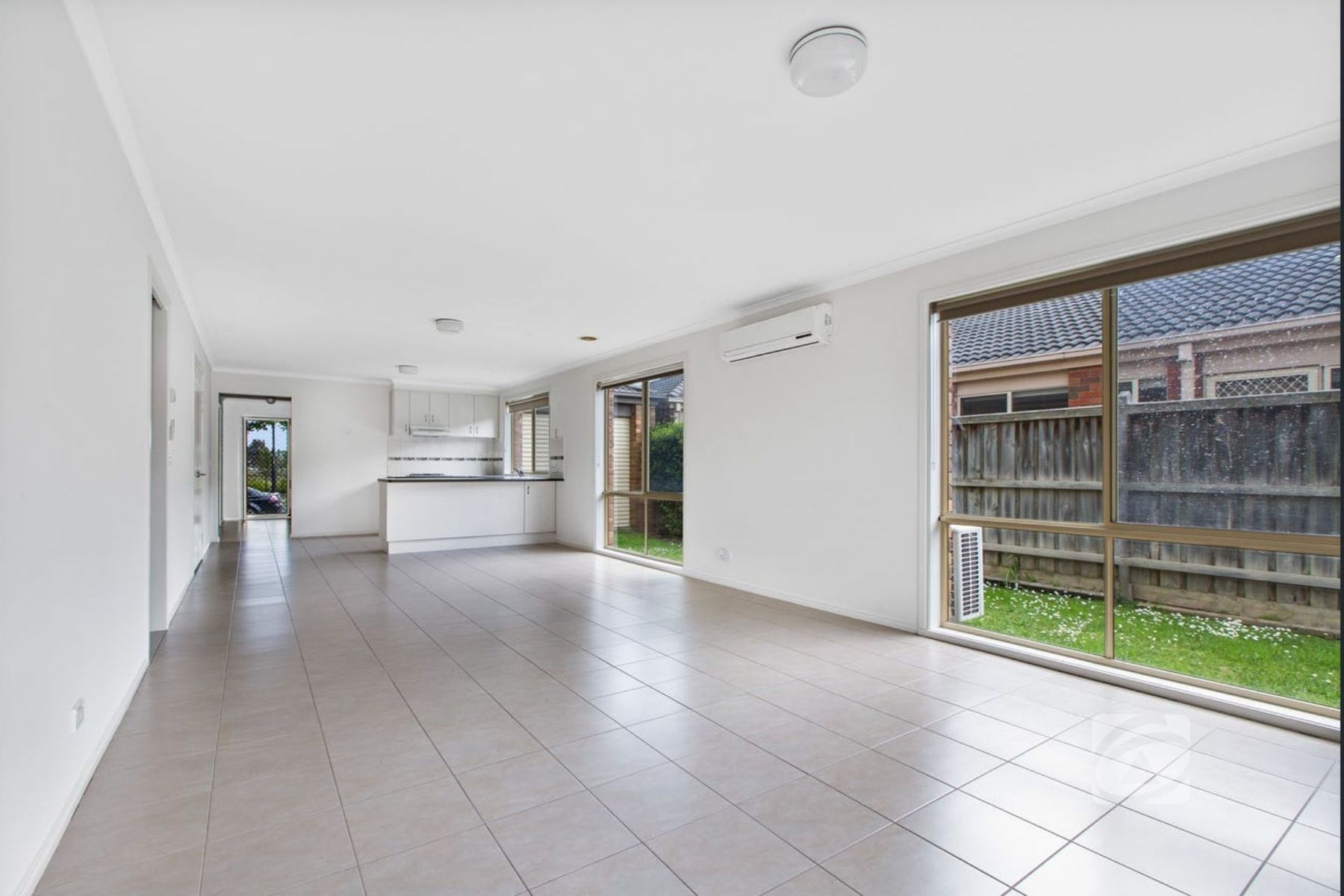 92 Ridgemont Drive, Berwick VIC 3806, Berwick - Thumbnail 3