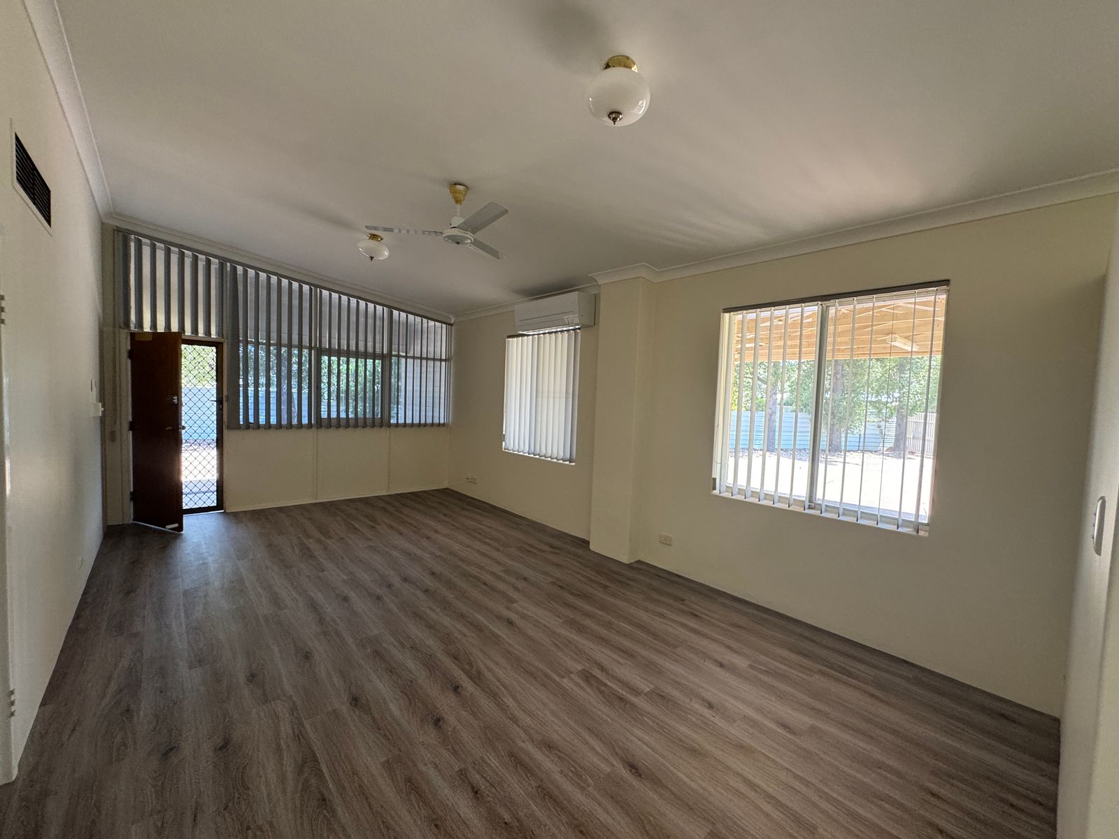 1/10 Clarke Street, Araluen NT 0870, Araluen - Thumbnail 2