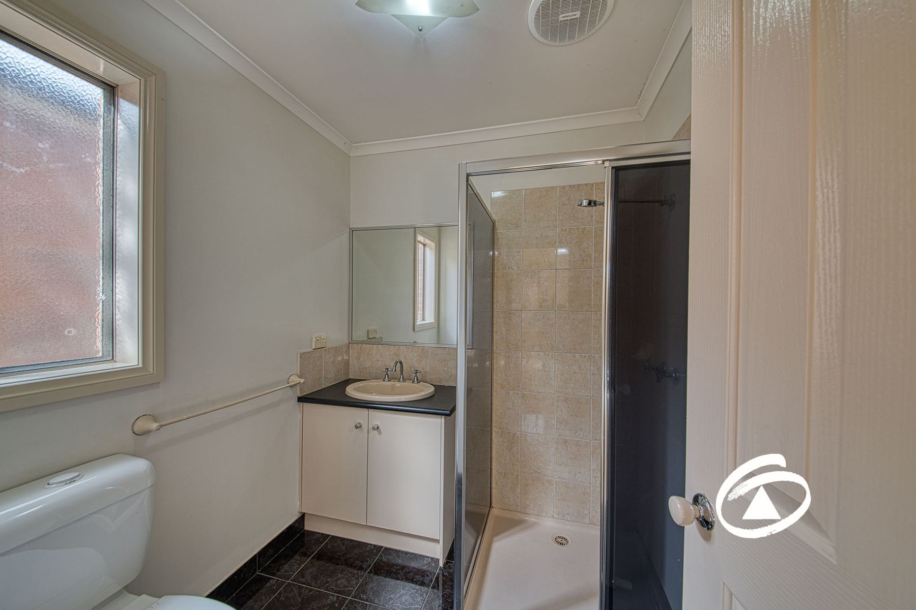 29 Rodlarni Crescent, Berwick VIC 3806, Berwick - Thumbnail 6