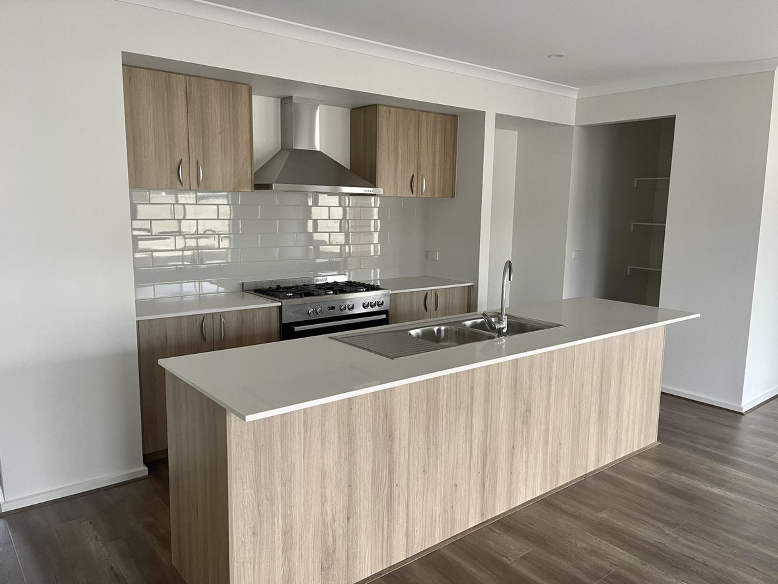2 Jim Court, Traralgon VIC 3844, Traralgon - Thumbnail 2