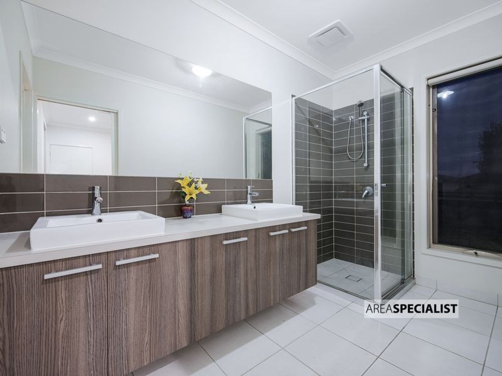 33 TANKARD DRIVE, Cranbourne East, VIC 3977, Cranbourne East - Thumbnail 5