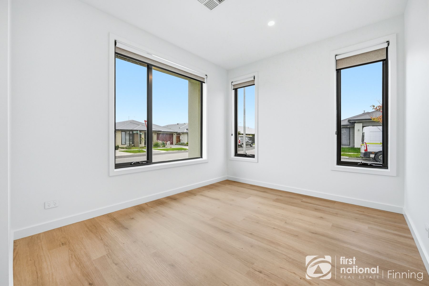 10 Abiku Road, Cranbourne South VIC 3977, Cranbourne South - Thumbnail 7