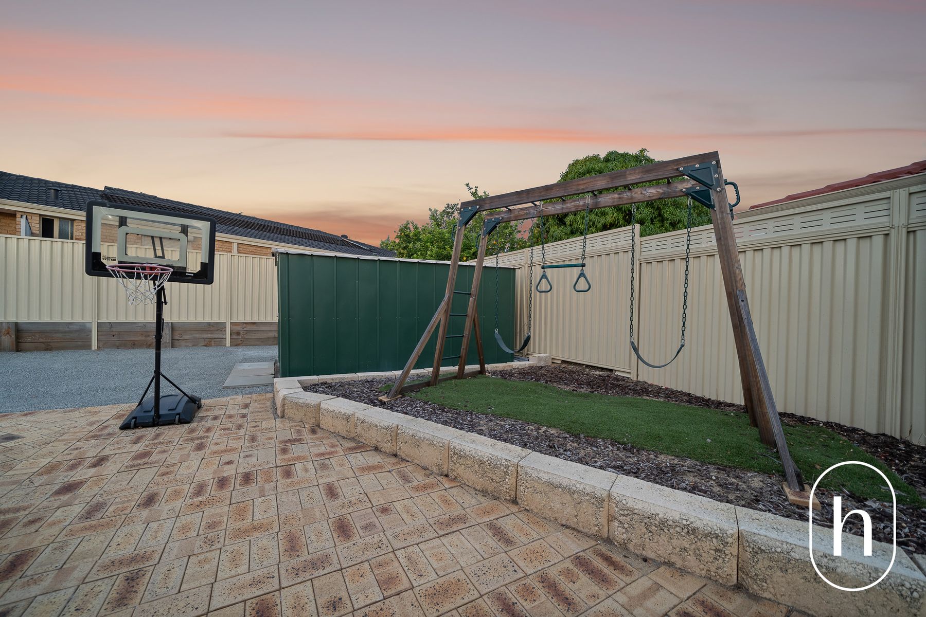 7 Altair Way, Beldon  LR Logo 29