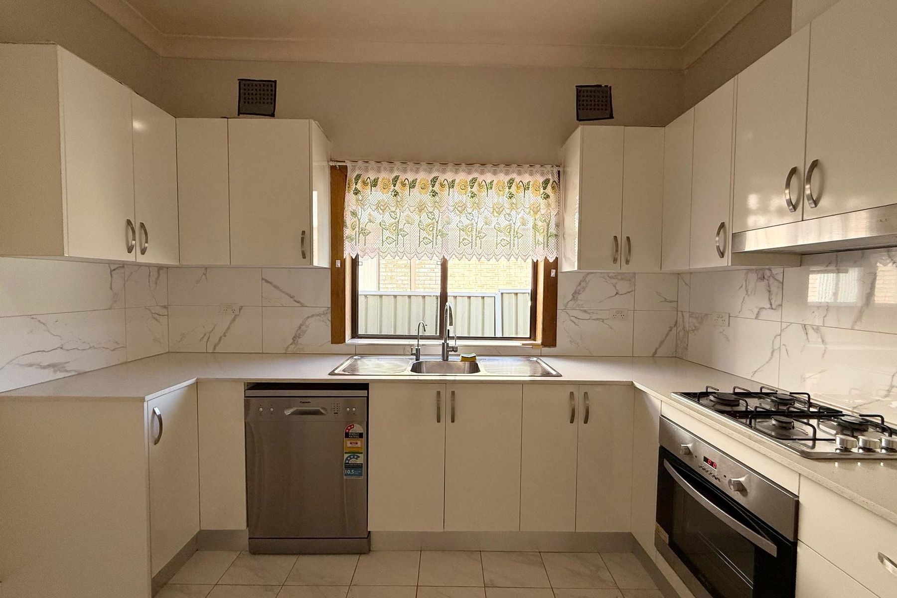18 Percy Street, Auburn NSW 2144, Auburn - Thumbnail 2