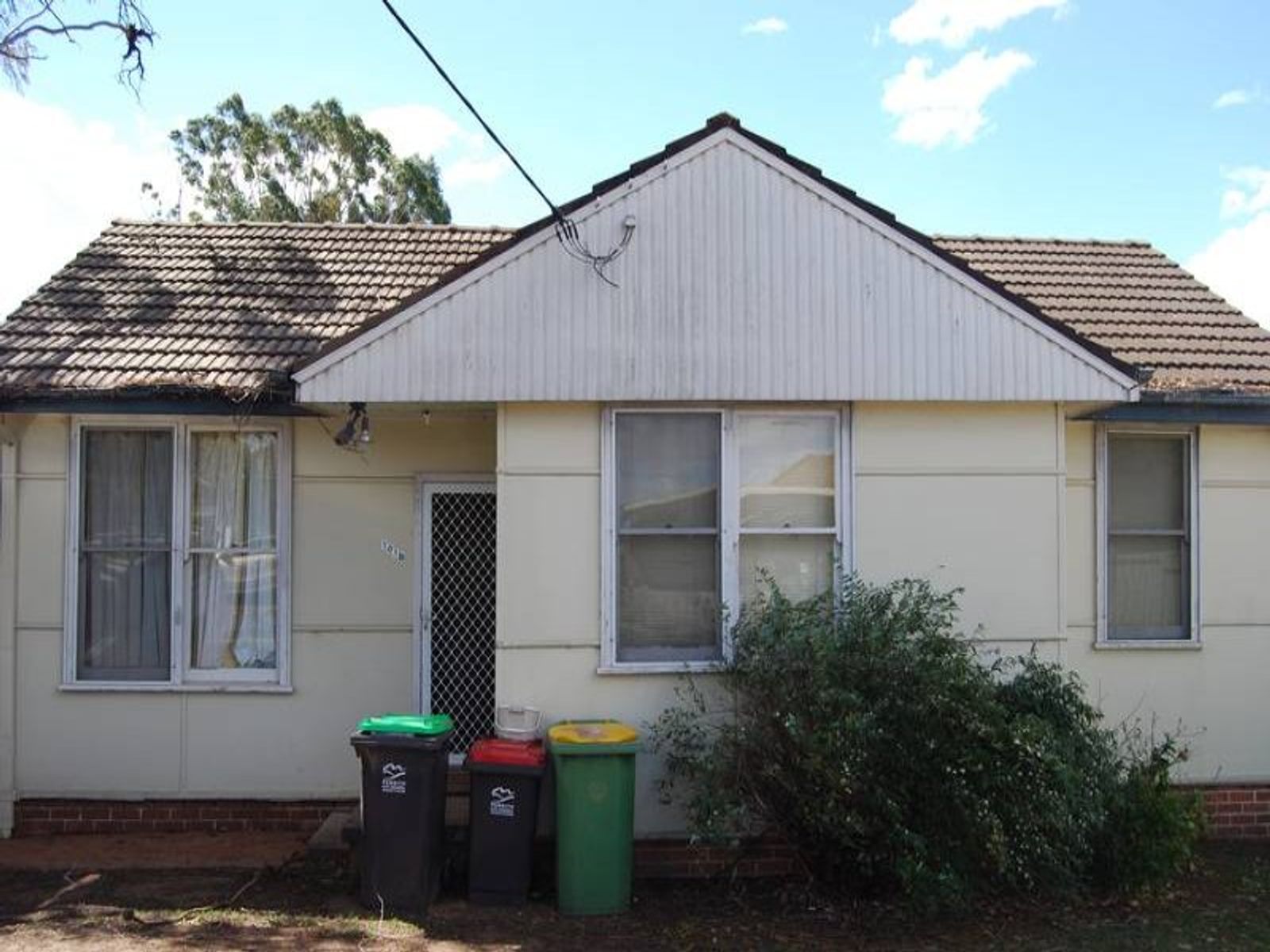 101B Barlow Street, Cambridge Park - Thumbnail 2