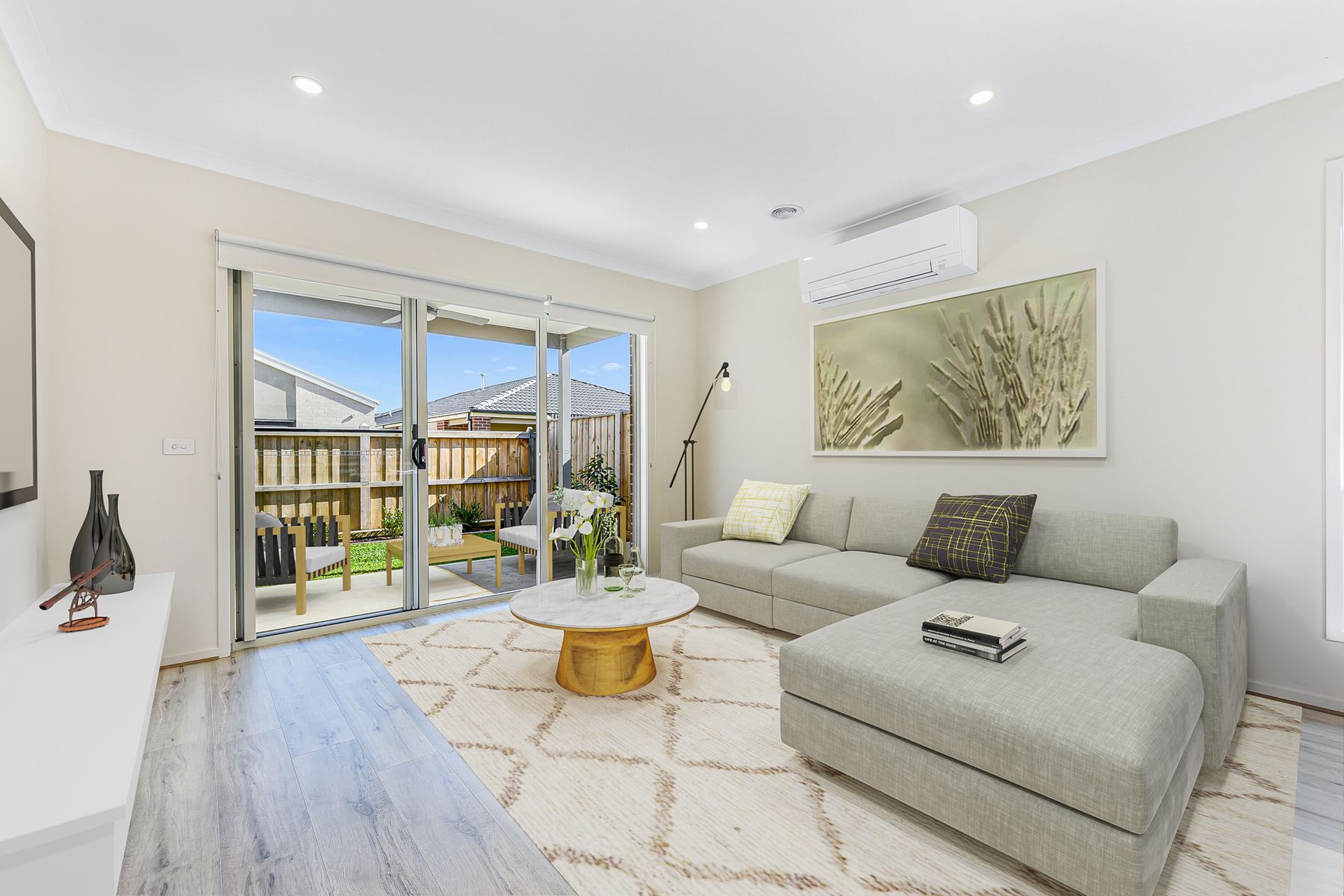 3 Wolverine Crescent, Clyde North, VIC 3978, Clyde North - Thumbnail 3