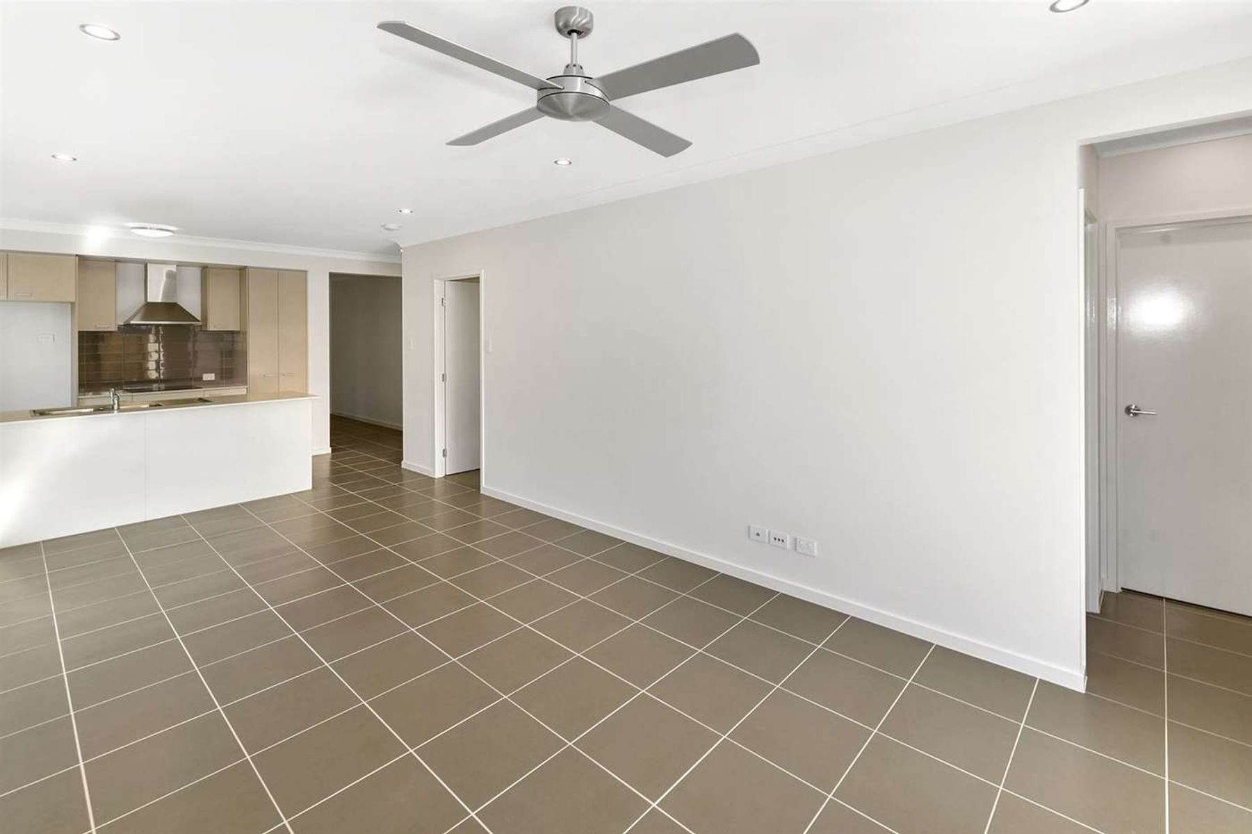 9 Zephyr Street, Palmview QLD 4553, Palmview - Thumbnail 5