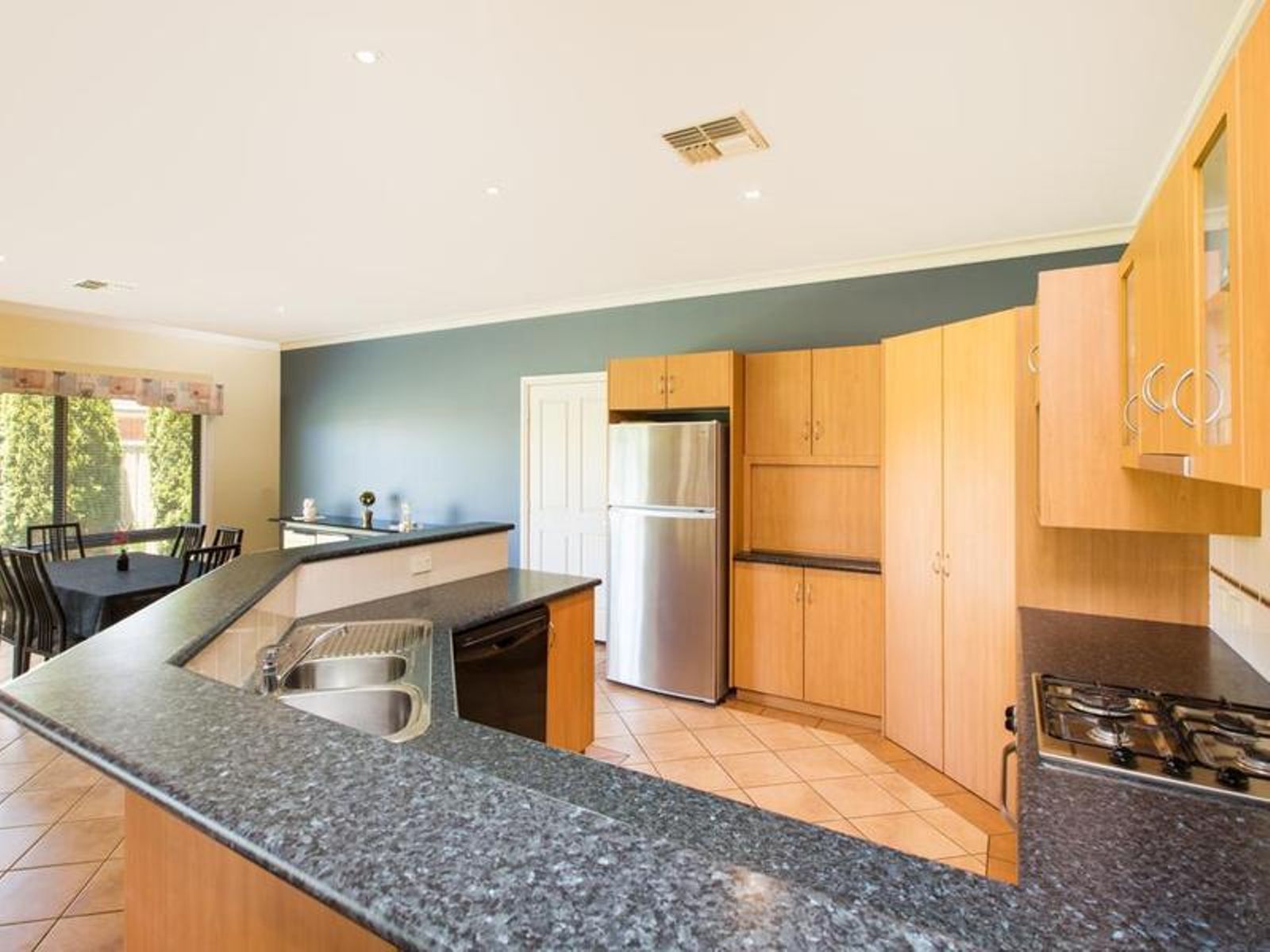 8 Burnside Way, Mildura - Thumbnail 6