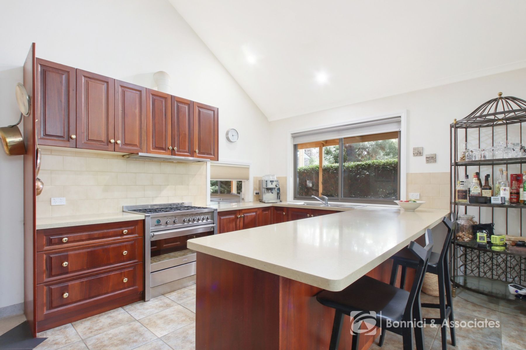 6 Peach Drive, Beechworth VIC 3747, Beechworth - Thumbnail 5