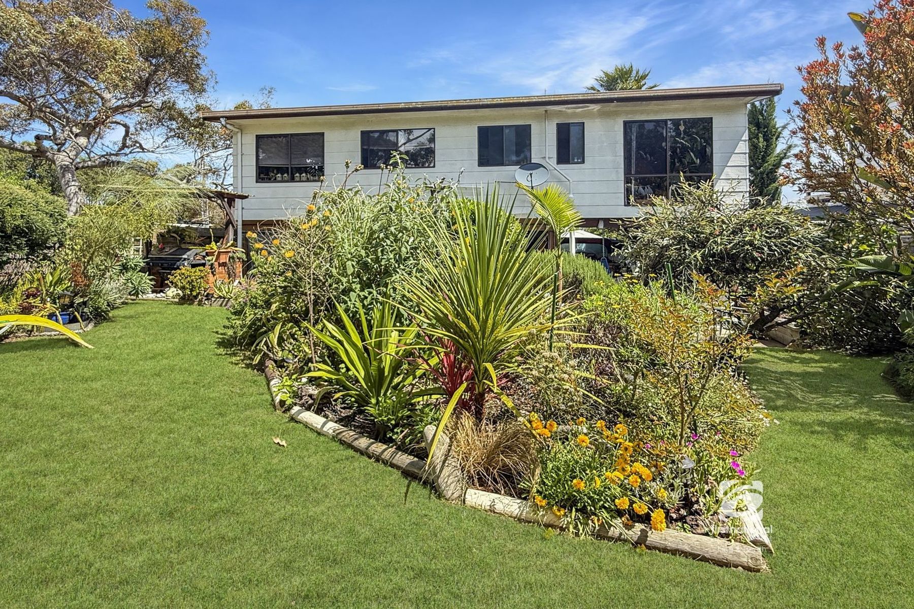 88 Capes Road, Lakes Entrance VIC 3909, Lakes Entrance - Thumbnail 2