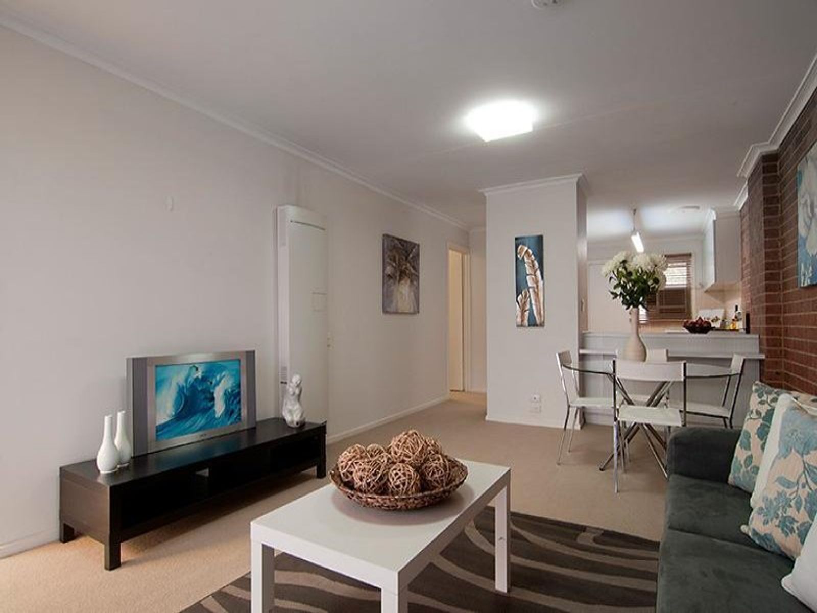 2/116 Edinburgh Street, Flemington - Thumbnail 4