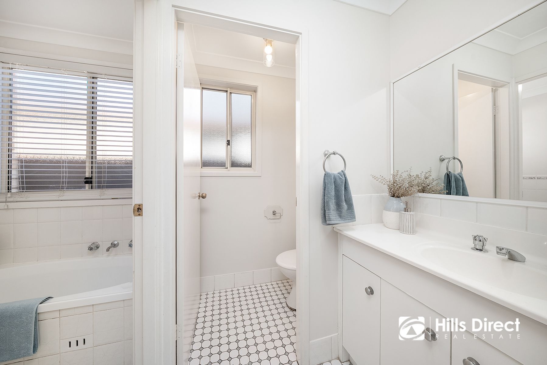 2/140 Donohue Street (a.k.a 140b), Kings Park NSW 2148, Kings Park - Thumbnail 6