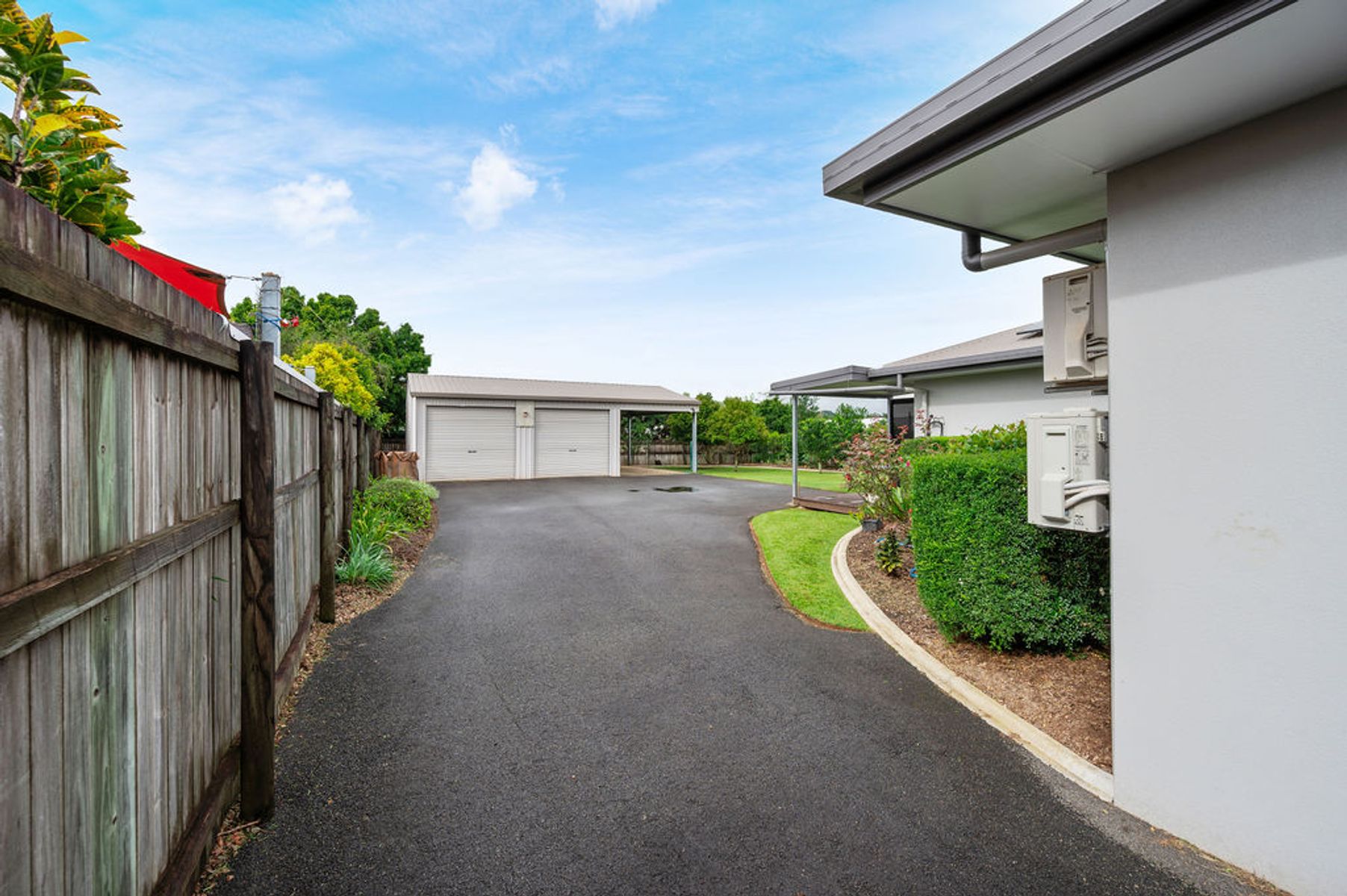 27 Williams Ave, Yungaburra QLD 4884, Yungaburra - Thumbnail 3