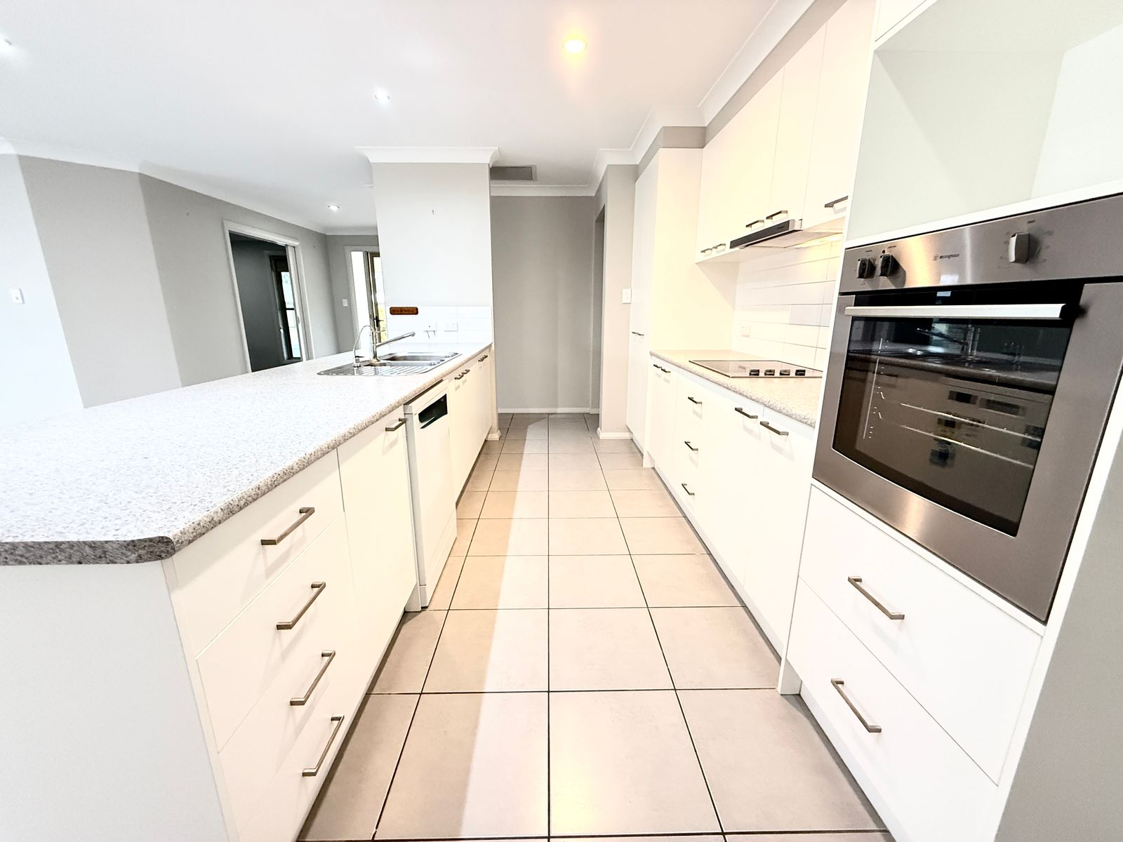 1 Cameron Street, Chinchilla QLD 4413, Chinchilla - Thumbnail 8