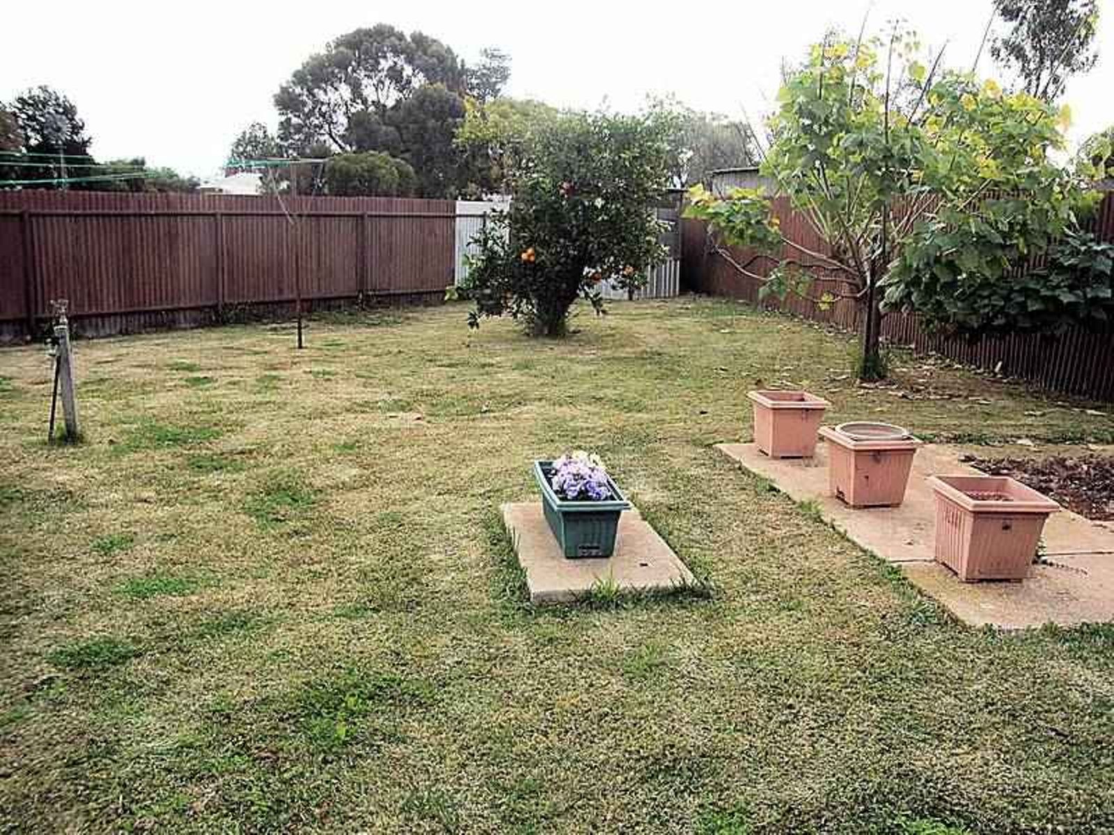 604 Euston Avenue, Cardross - Thumbnail 8