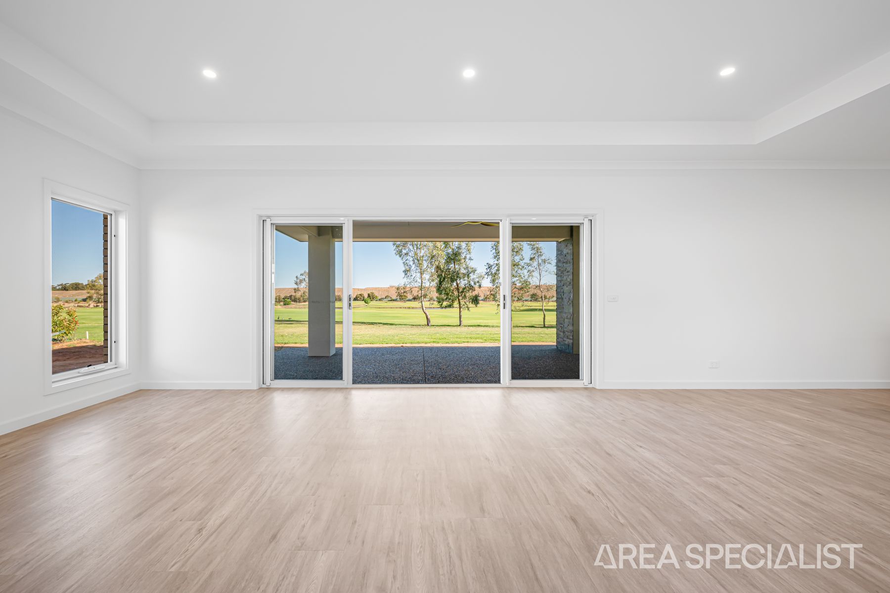 122 Fairways Drive, Mildura, Mildura - Thumbnail 2