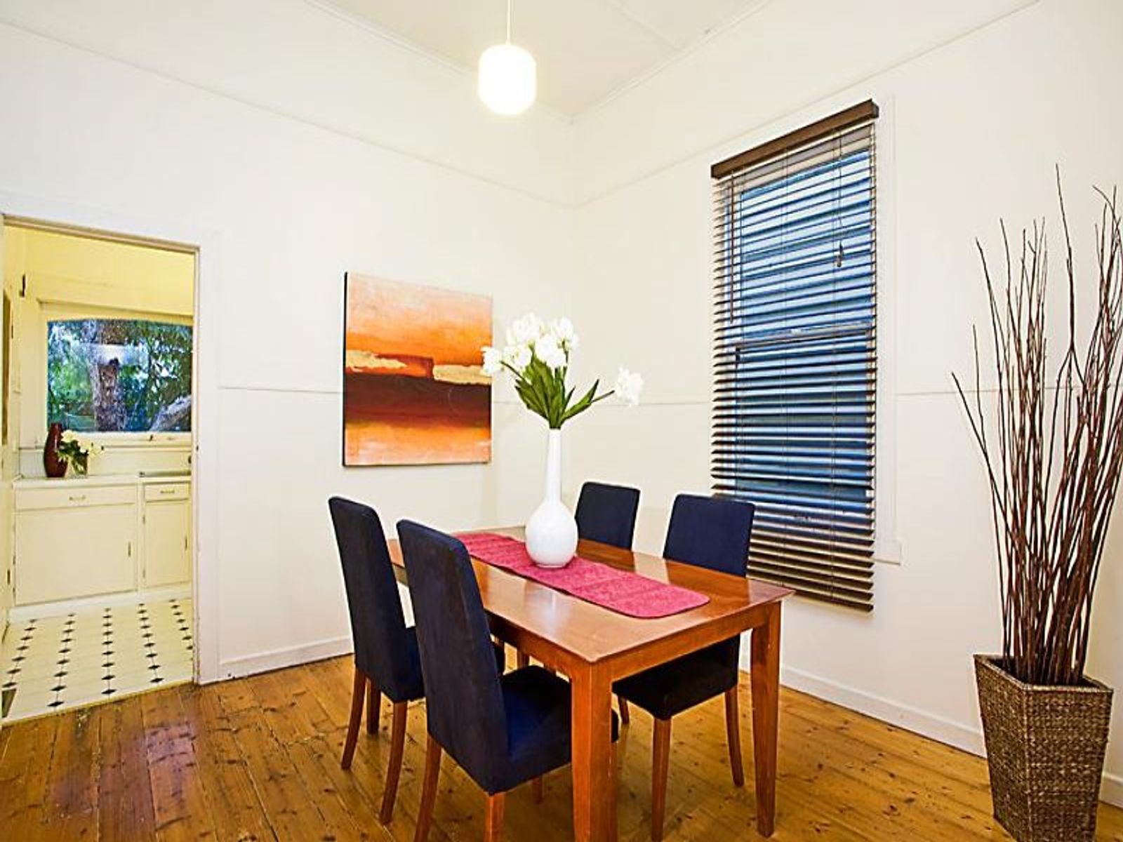 7 Henry Street, Kensington - Thumbnail 3