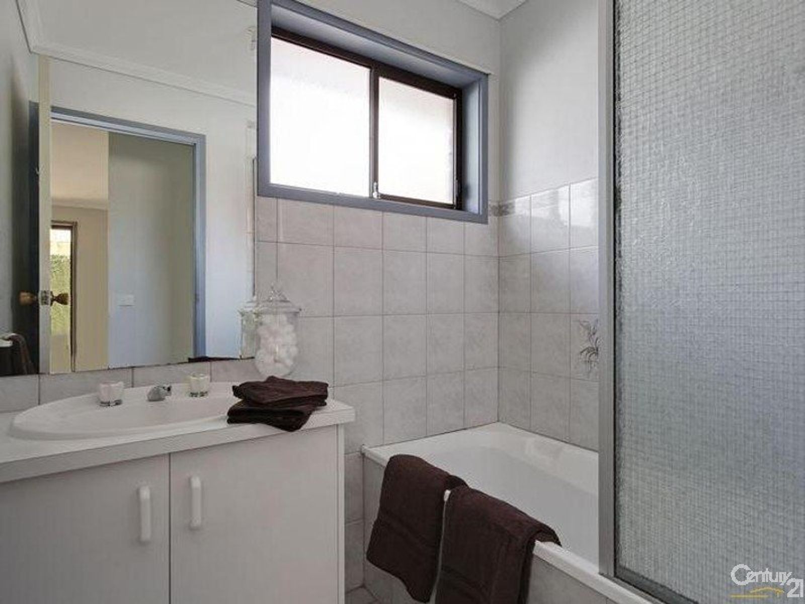 7 Raisell Road, Cranbourne West - Thumbnail 7