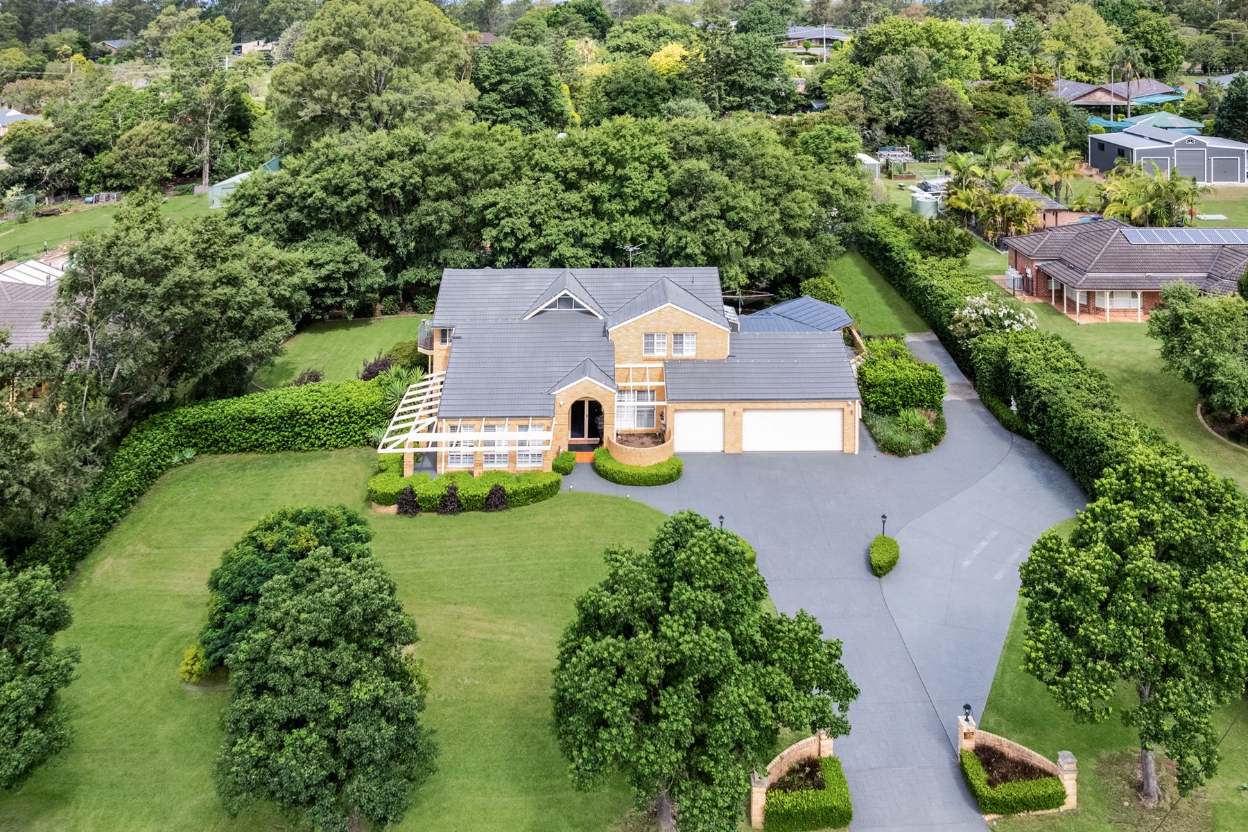 9 Ritchie Road, Silverdale - Image 1