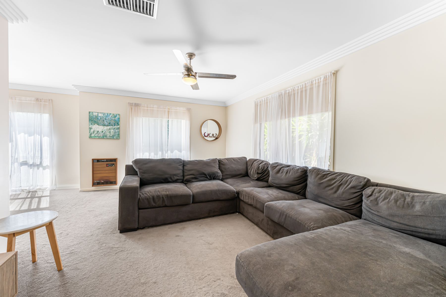 295 Tenth Street, Mildura - Thumbnail 2