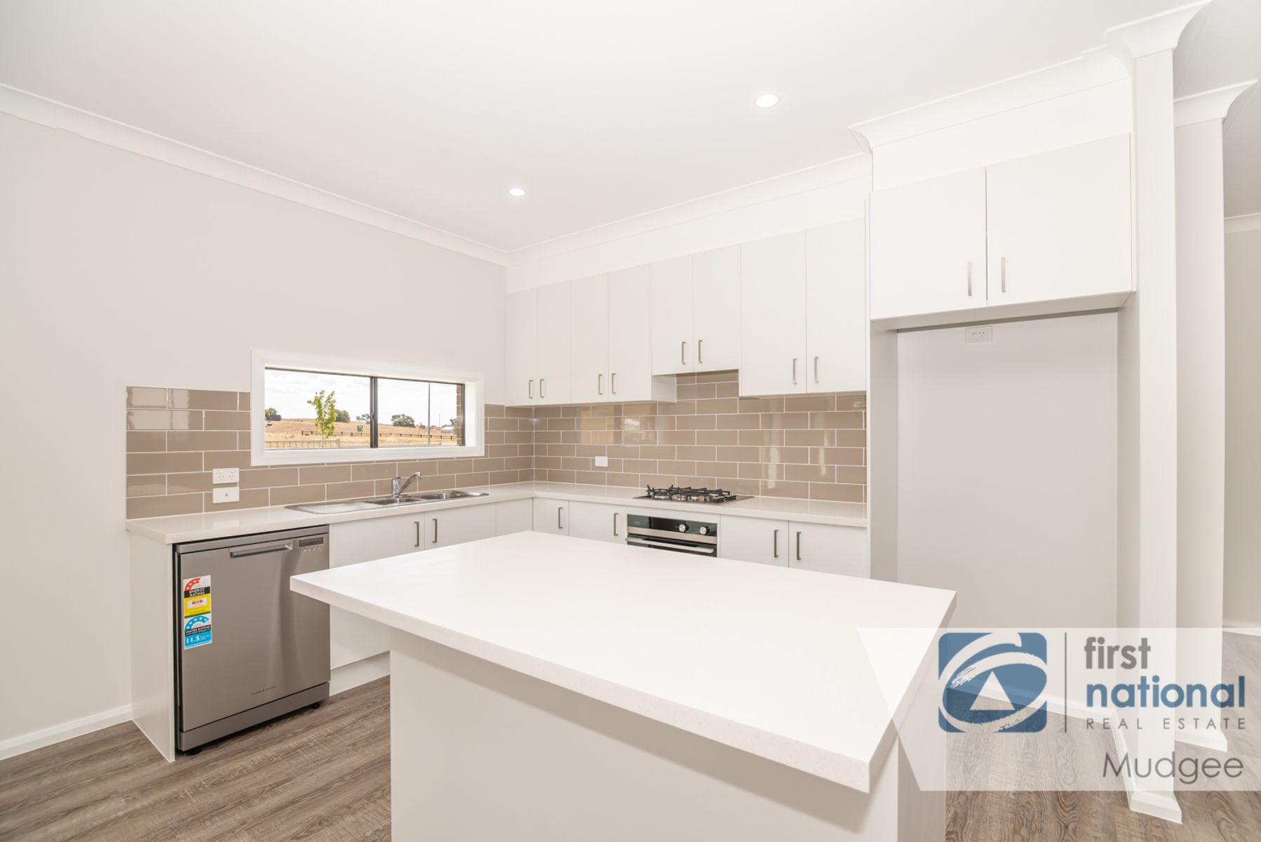 2 Knox Crescent, Mudgee NSW 2850, Mudgee - Thumbnail 4