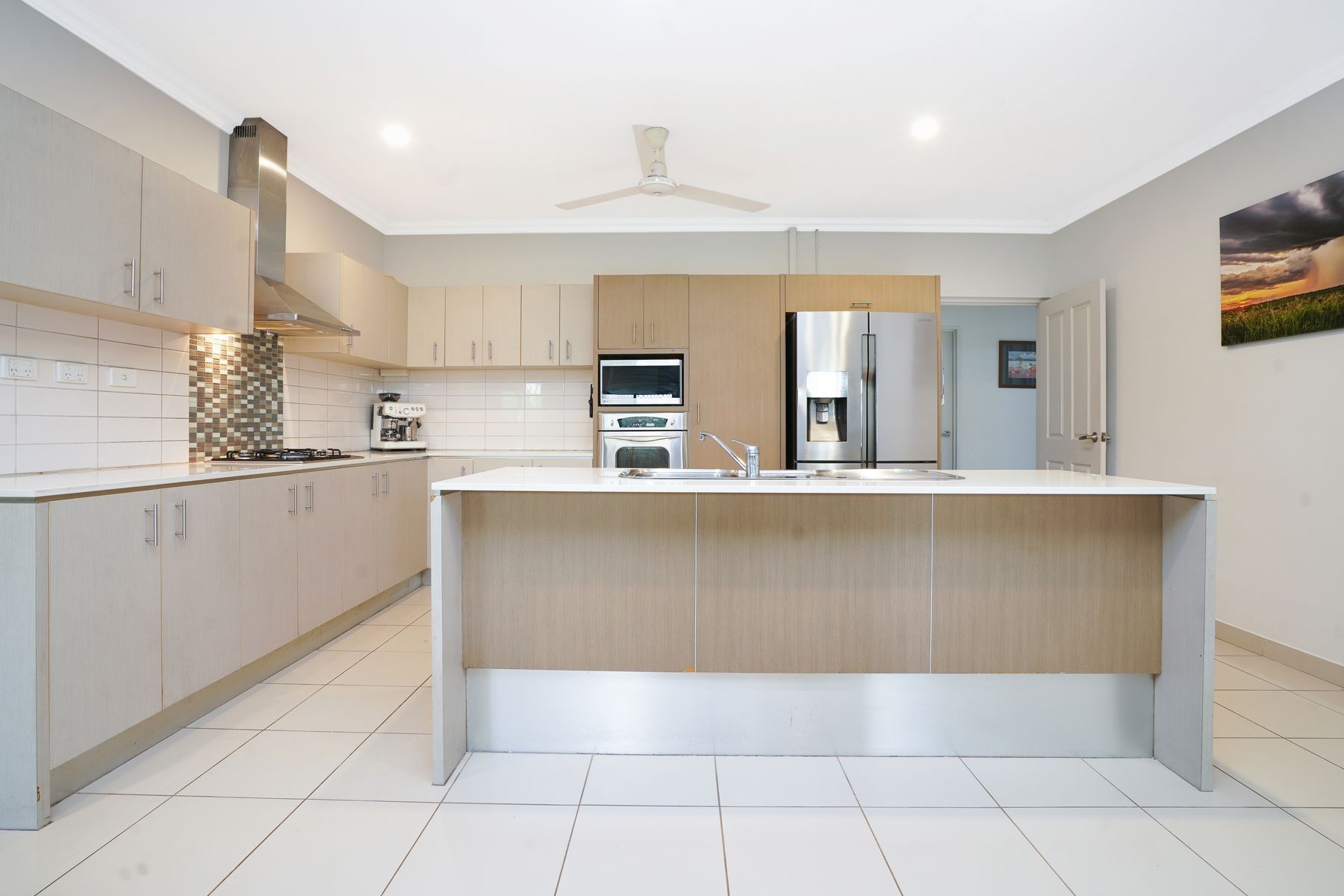19 Wood Crescent, Rosebery NT 0832, Rosebery - Thumbnail 3