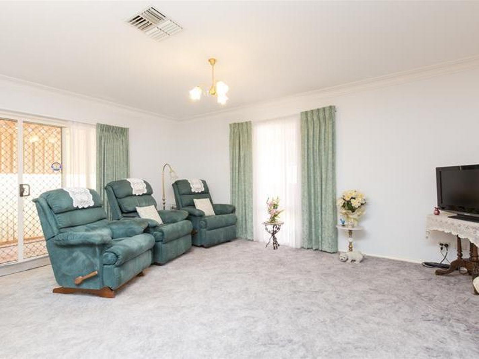 7/1 Brooks Drive, Mildura - Thumbnail 2