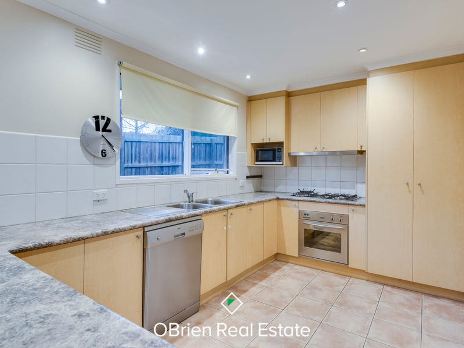 2 Judge Rise, Endeavour Hills, VIC 3802, Endeavour Hills - Thumbnail 3