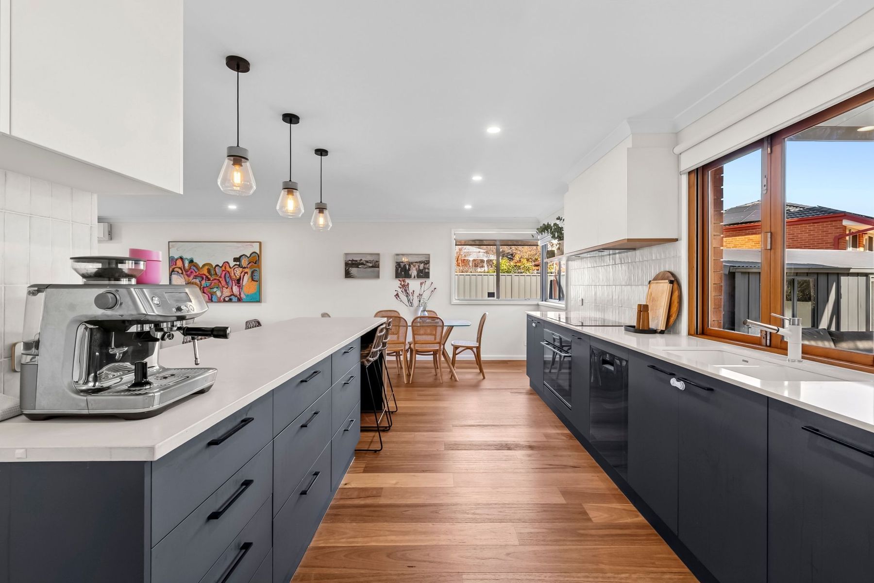 27 Woodger Parade, Queanbeyan - Thumbnail 3
