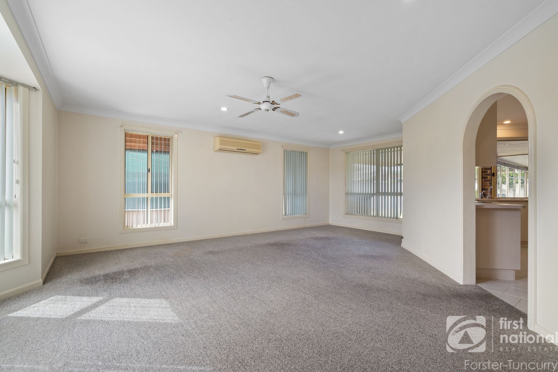 21 Grandis Drive, Tuncurry NSW 2428, Tuncurry - Thumbnail 3