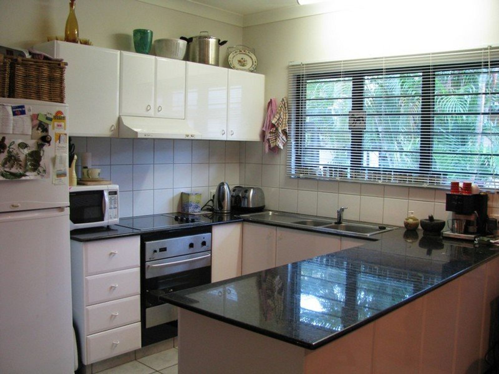 2/11 Sovereign Circuit, Coconut Grove NT 0810, Coconut Grove - Thumbnail 2