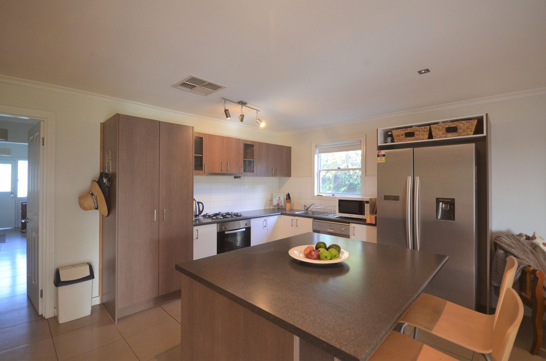 2 Clarke Street, Kennington VIC 3550, Kennington - Thumbnail 3
