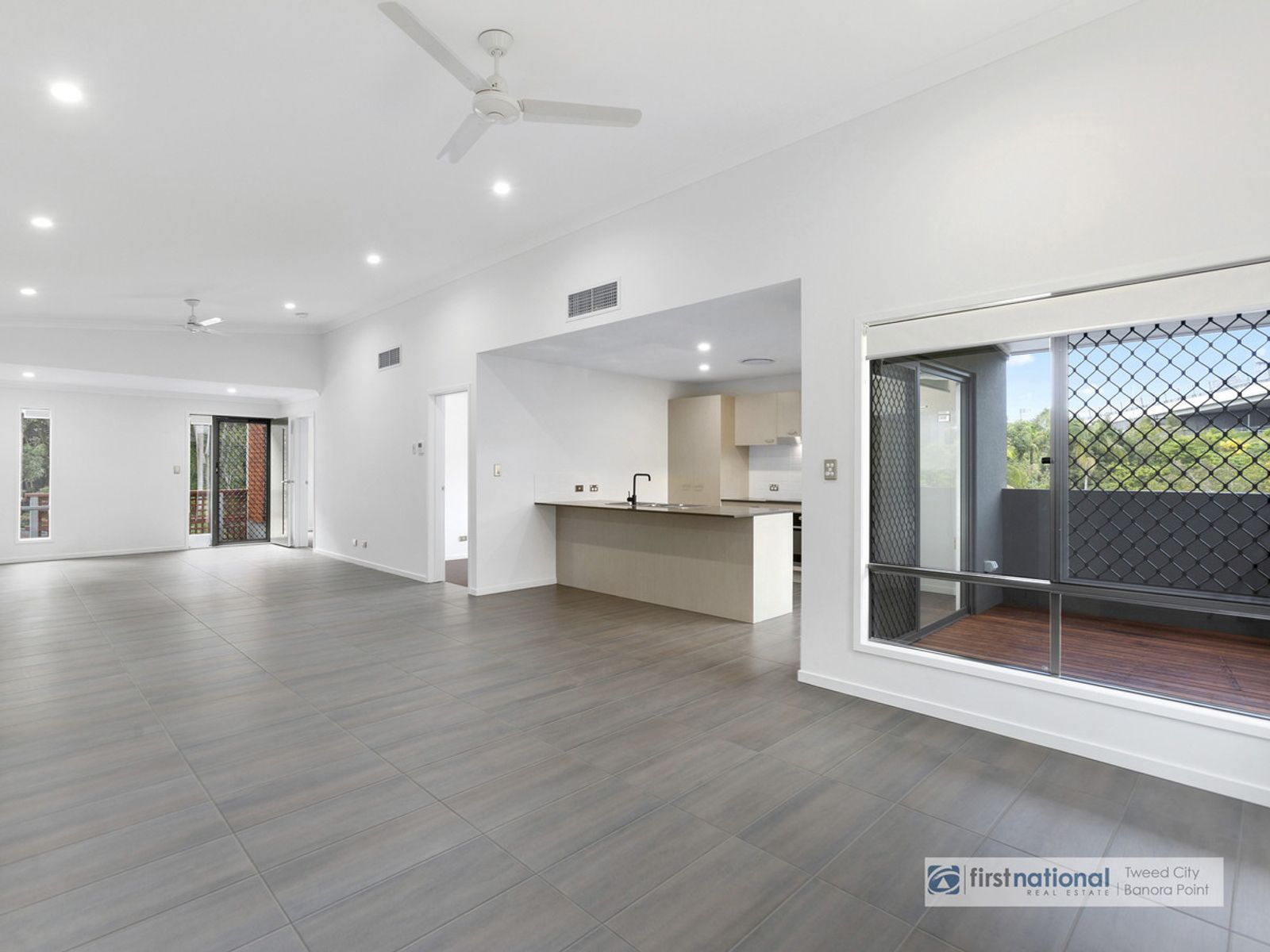 8/40 Martinelli Avenue, Banora Point NSW 2486, Banora Point - Thumbnail 5