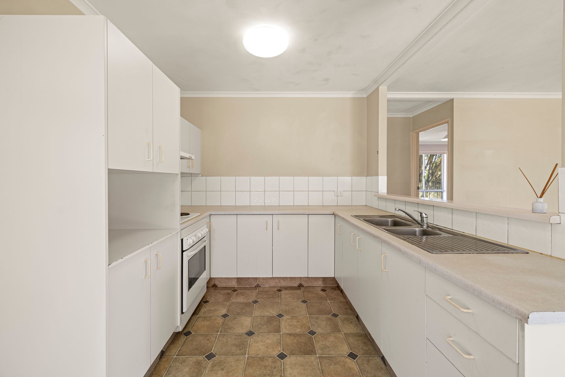 23 Croydon Street, Harristown QLD 4350, Harristown - Thumbnail 6