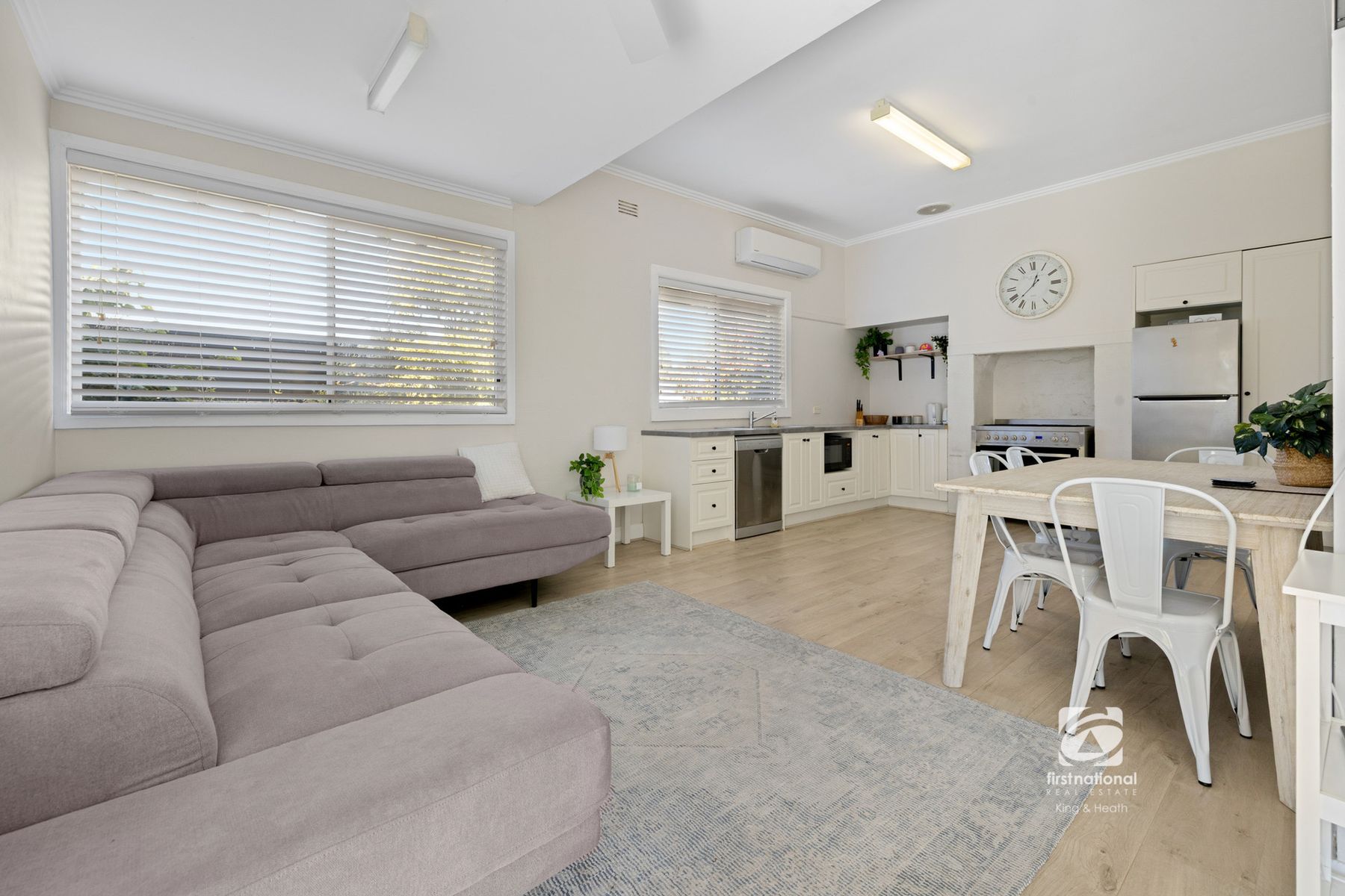 19 Jefferson Avenue, Lakes Entrance VIC 3909, Lakes Entrance - Thumbnail 3