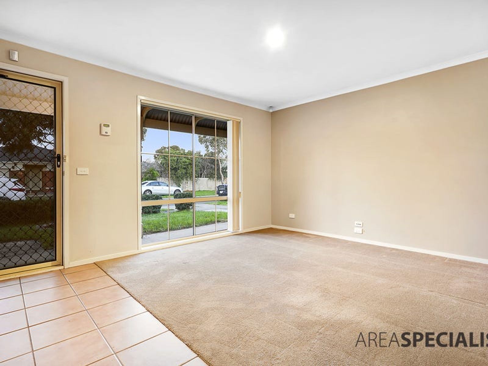 45 Bateman Grove, Hampton Park, VIC 3976, Hampton Park - Thumbnail 3