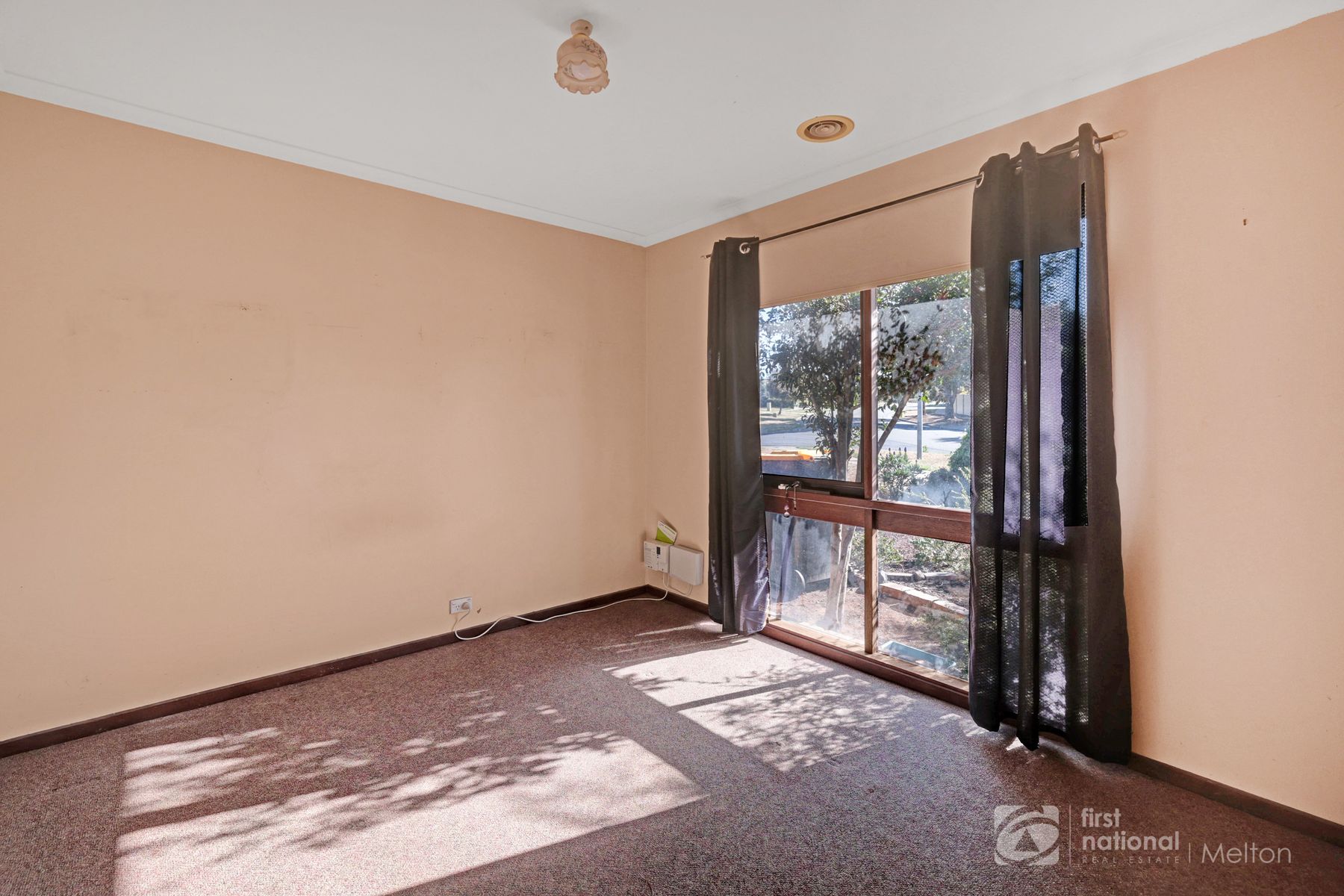 56 Hilton Way, Melton West VIC 3337, Melton West - Thumbnail 3
