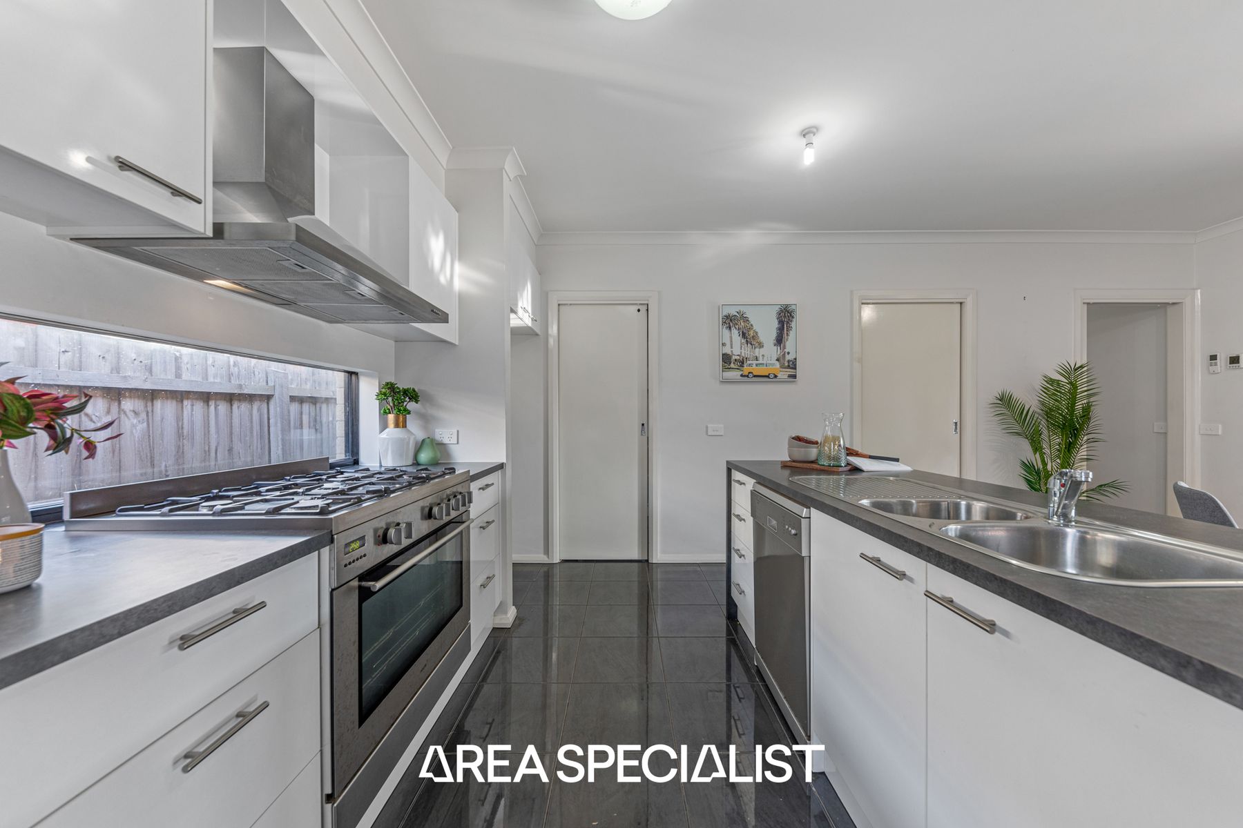 3 Tribuzi Close, Pakenham, VIC 3810, Pakenham - Thumbnail 3