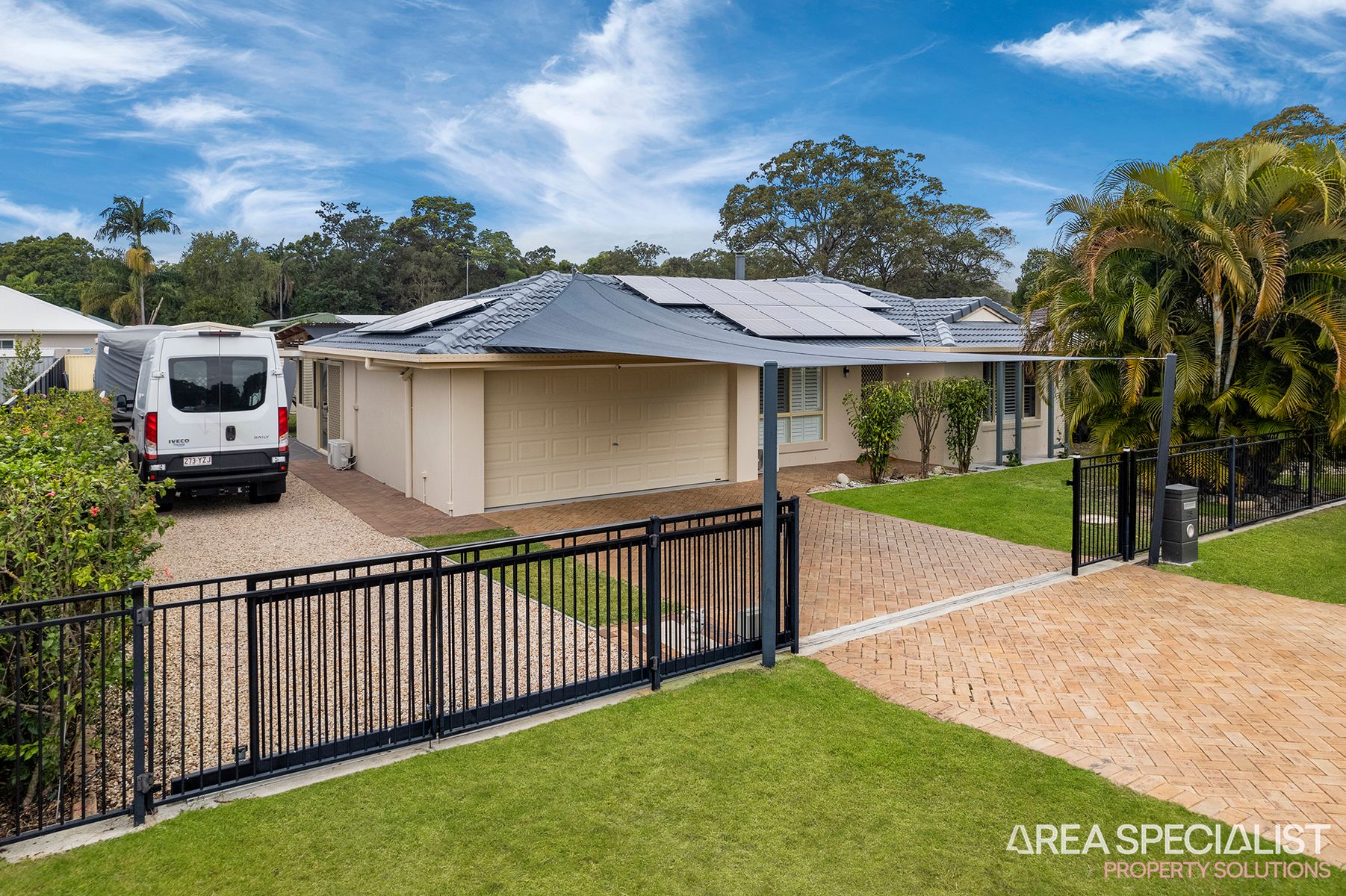 25 Pelican Parade, Jacobs Well, QLD 4208, Jacobs Well - Thumbnail 6